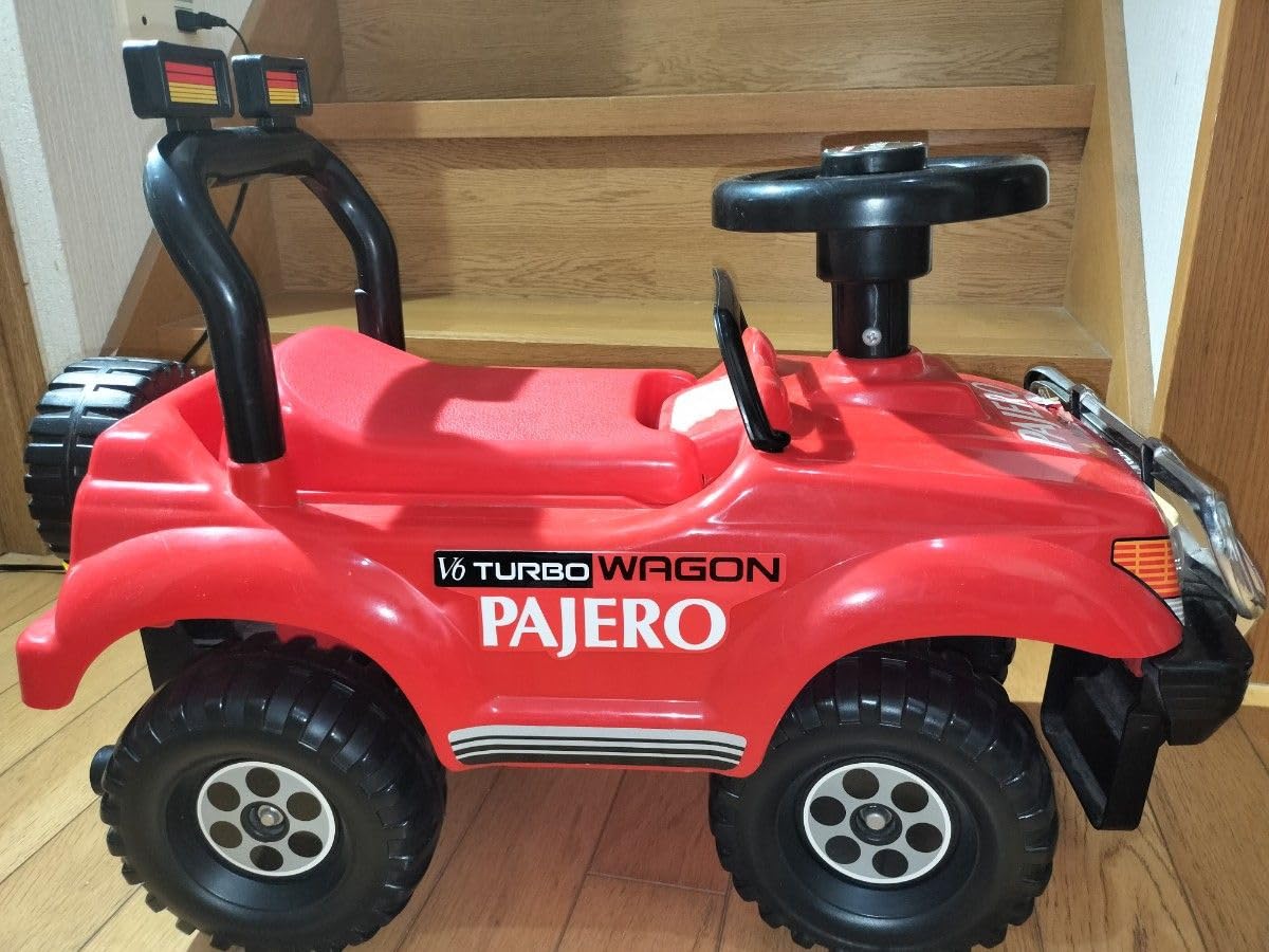 Amazon.co.jp: 子供用 乗用自動車オモチャパジェロ : おもちゃ
