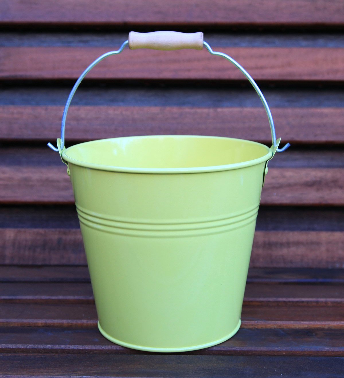 16CM METAL TIN HERB FLOWER BUCKET WITH WOODEN HANDLE POT PLANTER SWEET TREE (light yellow)