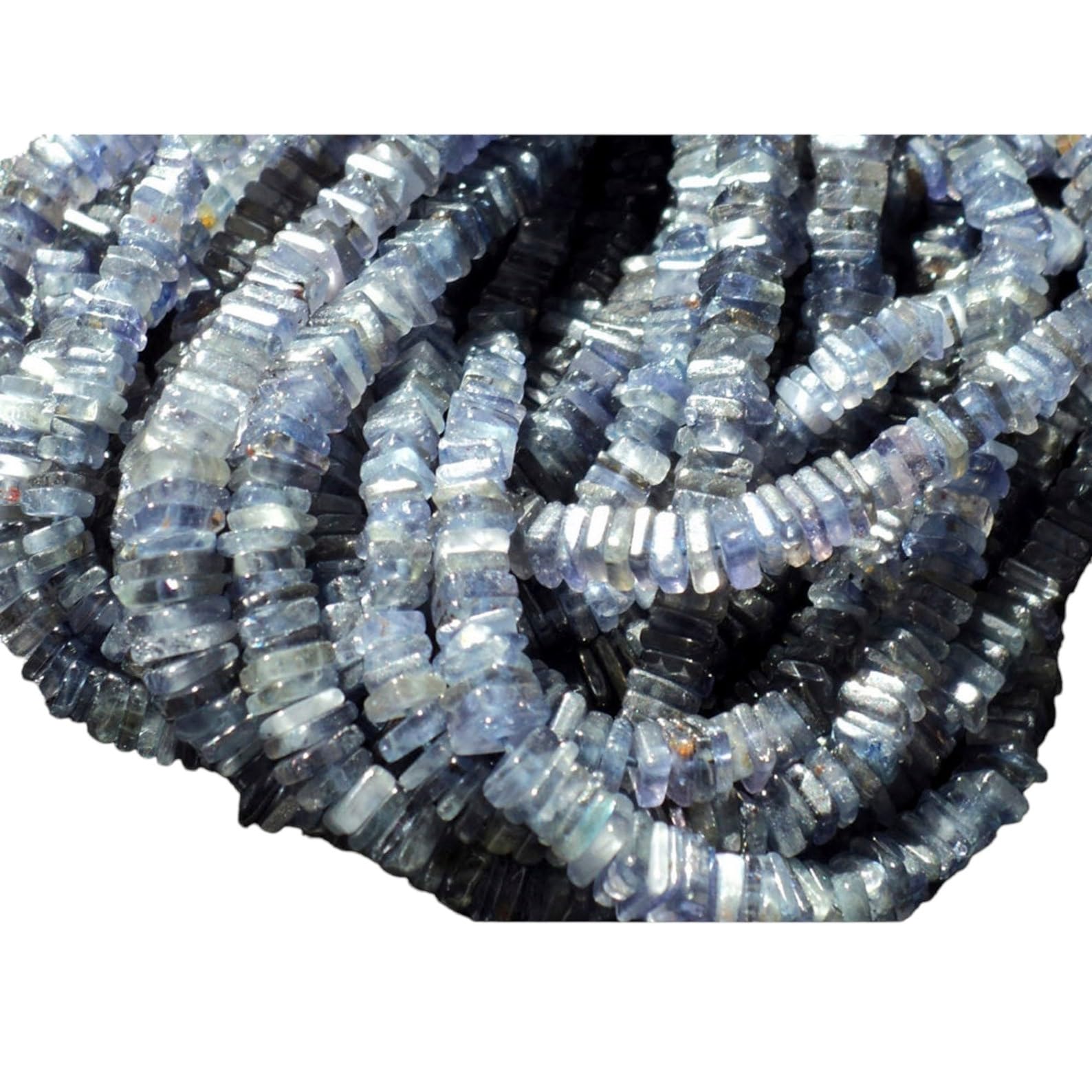 Perles Iolite Heishi de 4mm calibrées sans irrégularités pour un enfilage de bijoux parfait