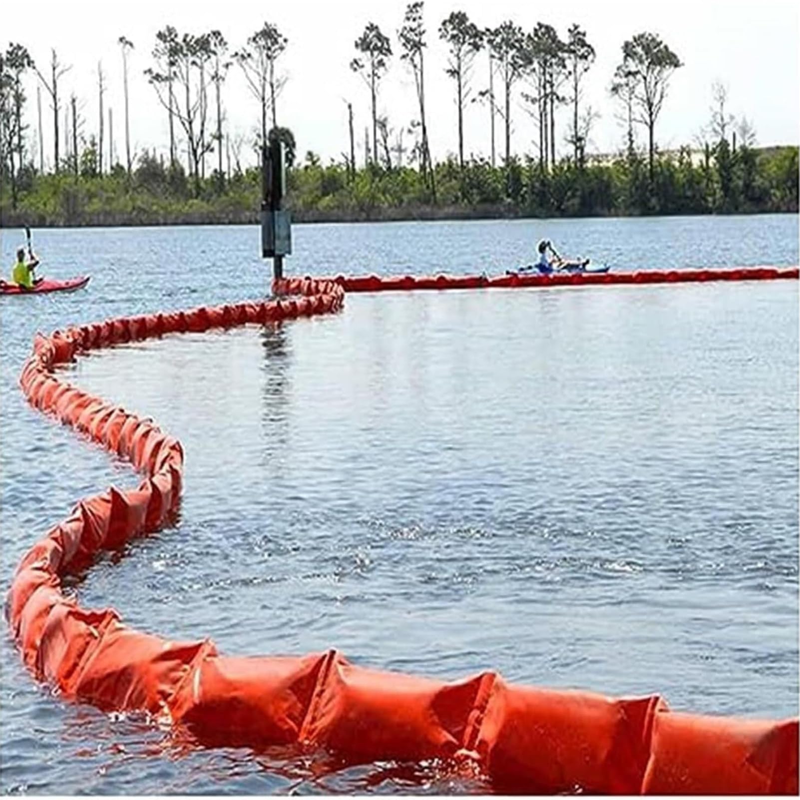 Barriera riutilizzabile di deviazione dell'acqua e dell'asta dell'olio del PVC, recinzione di immondizia di galleggiamento solido per il controllo delle inondazioni del fiume, del porto, del lago e