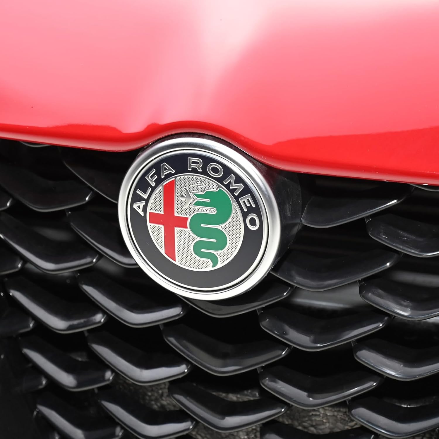 Car Front and Rear Micro Badge Decorative Stickers for Alfa Romeo Giulia Stelvio Tonale 4c car Exterior Accessories (Giulia/Stelvio)