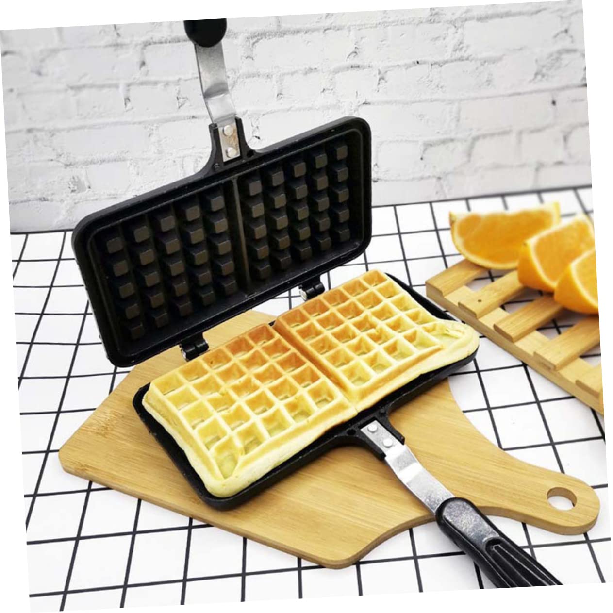 Stampo per Waffle Creativo da Cucina in Alluminio Pressofuso Nero | Antiaderente, Facile da Pulire, per Uso a Gas, Formato per Preparazione Domestica