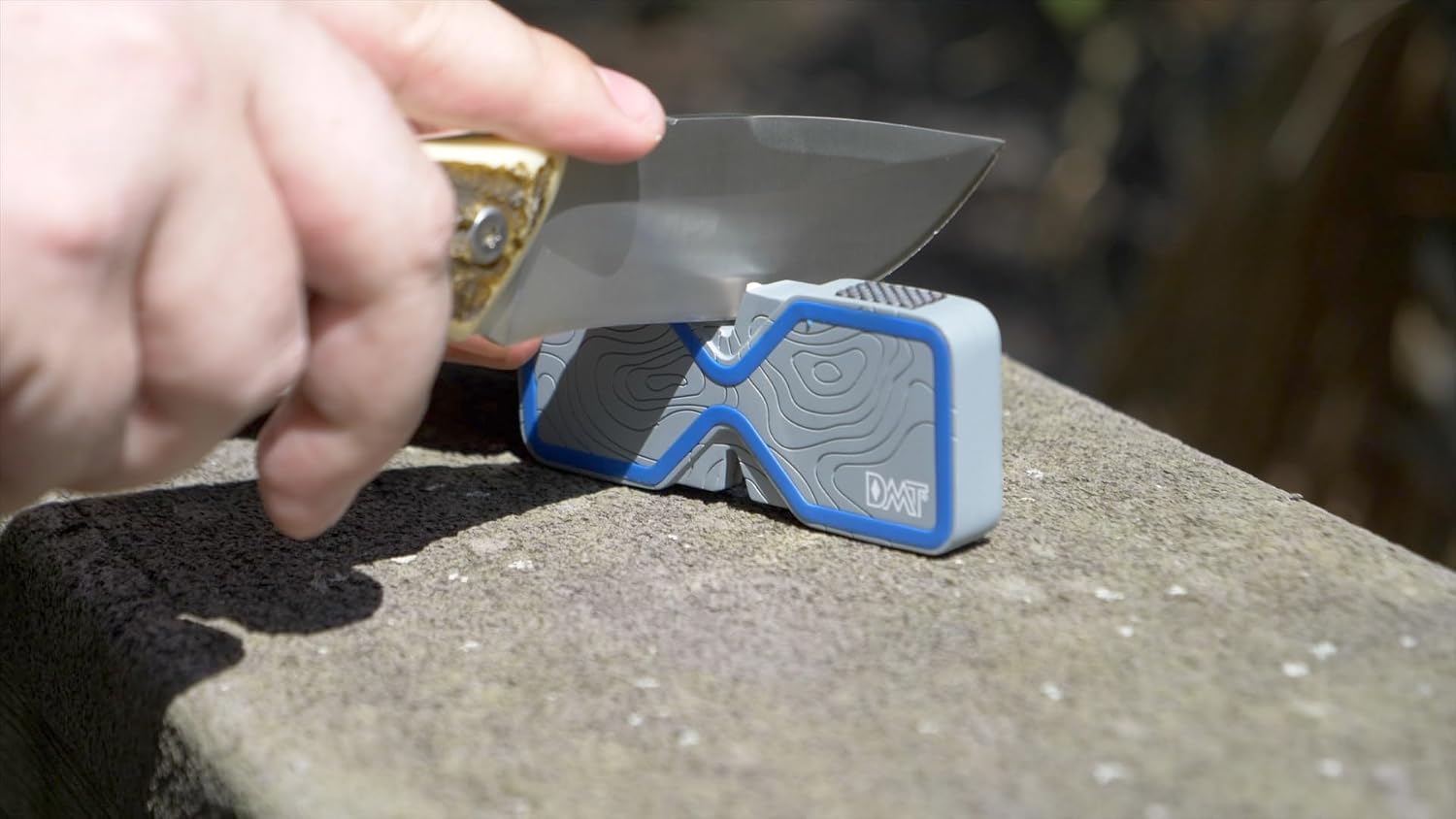 DMT EdgeSharp Trac 2-Stage Pocket Knife Sharpener (Coarse/Fine), Non-Slip Base, For Non-Serrated Pocket, Folding & Fixed Blade Knives