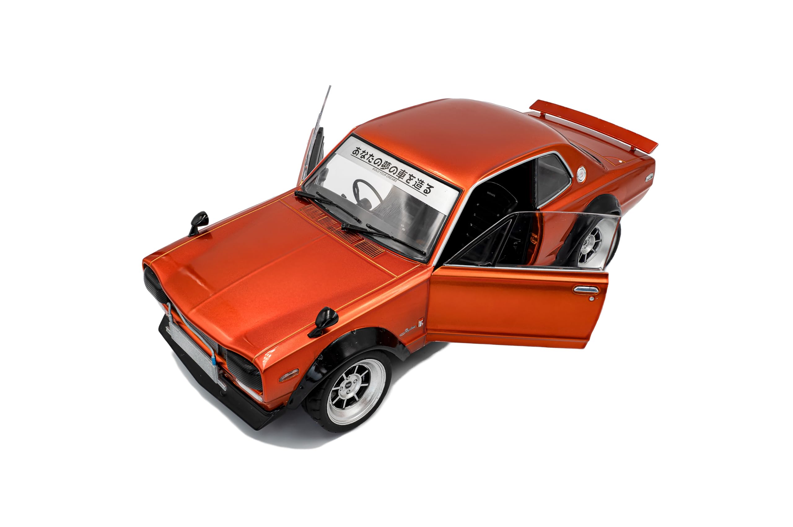 Solido Nissan Skyline C10 Hakosuka Works 1970 – Diecast Voiture de Sport Classique JDM avec Design Widebody – Carrosserie détaillée et Jantes de Course, Orange métallisé, 1:18