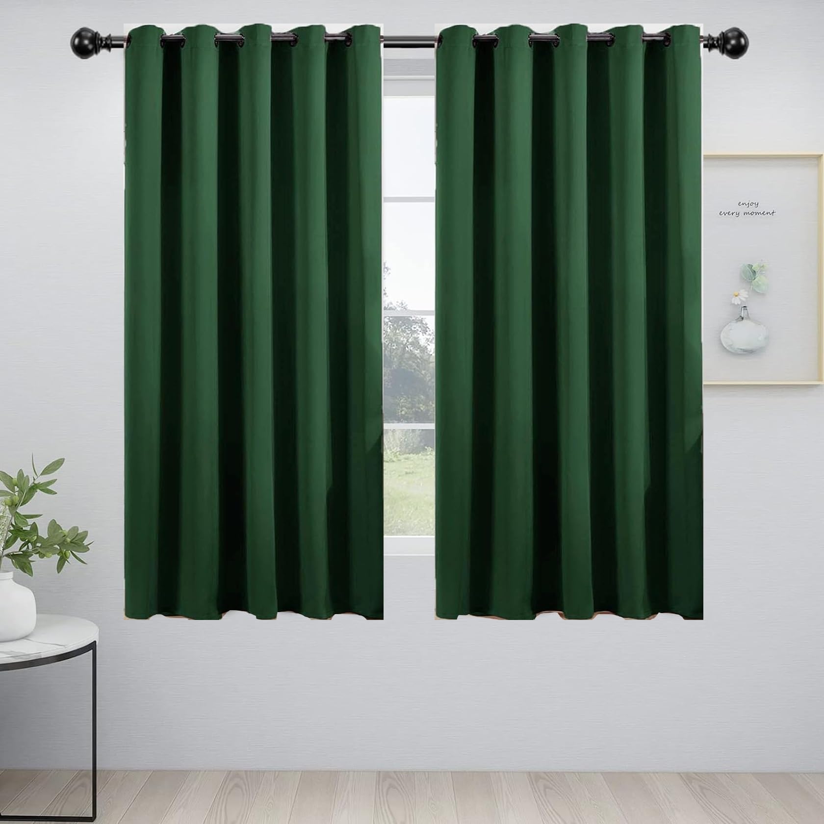 Thermovorhang mit Ösen 120 x 120 cm Thermo Vorhang Kälteschutz Blackout Verdunkelungsvorhang Gardinen 2Er Set für Wohnzimmer Kinderzimmer, Dunkelgrün