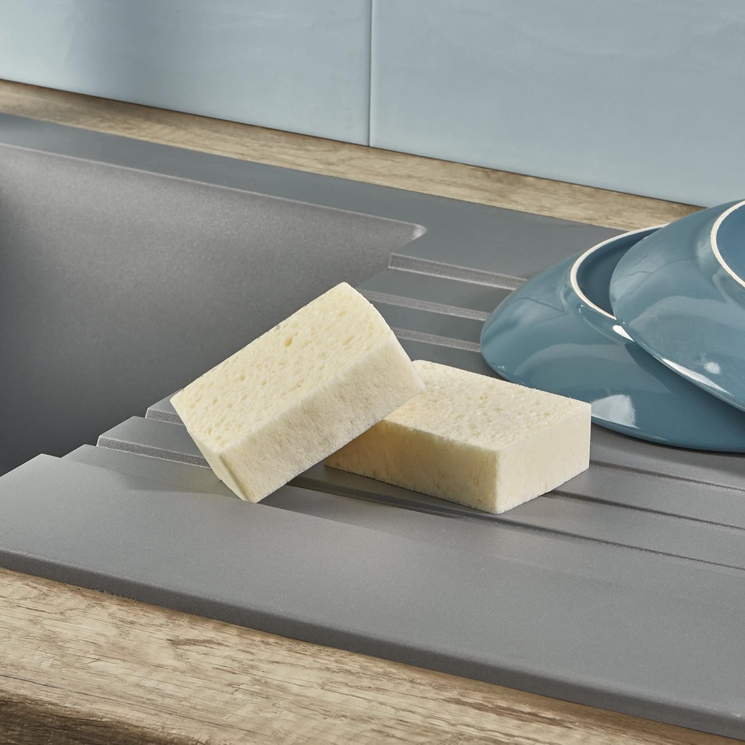SPONTEX - 28 Schwämme (14 Packungen mit je 2 Stück) pflanzlich ohne Farbstoffe – Verpackung mit 85% recyceltem Kunststoff – absorbiert 20 x Sein Trockengewicht – 100% pflanzlich – ohne Farbstoffe