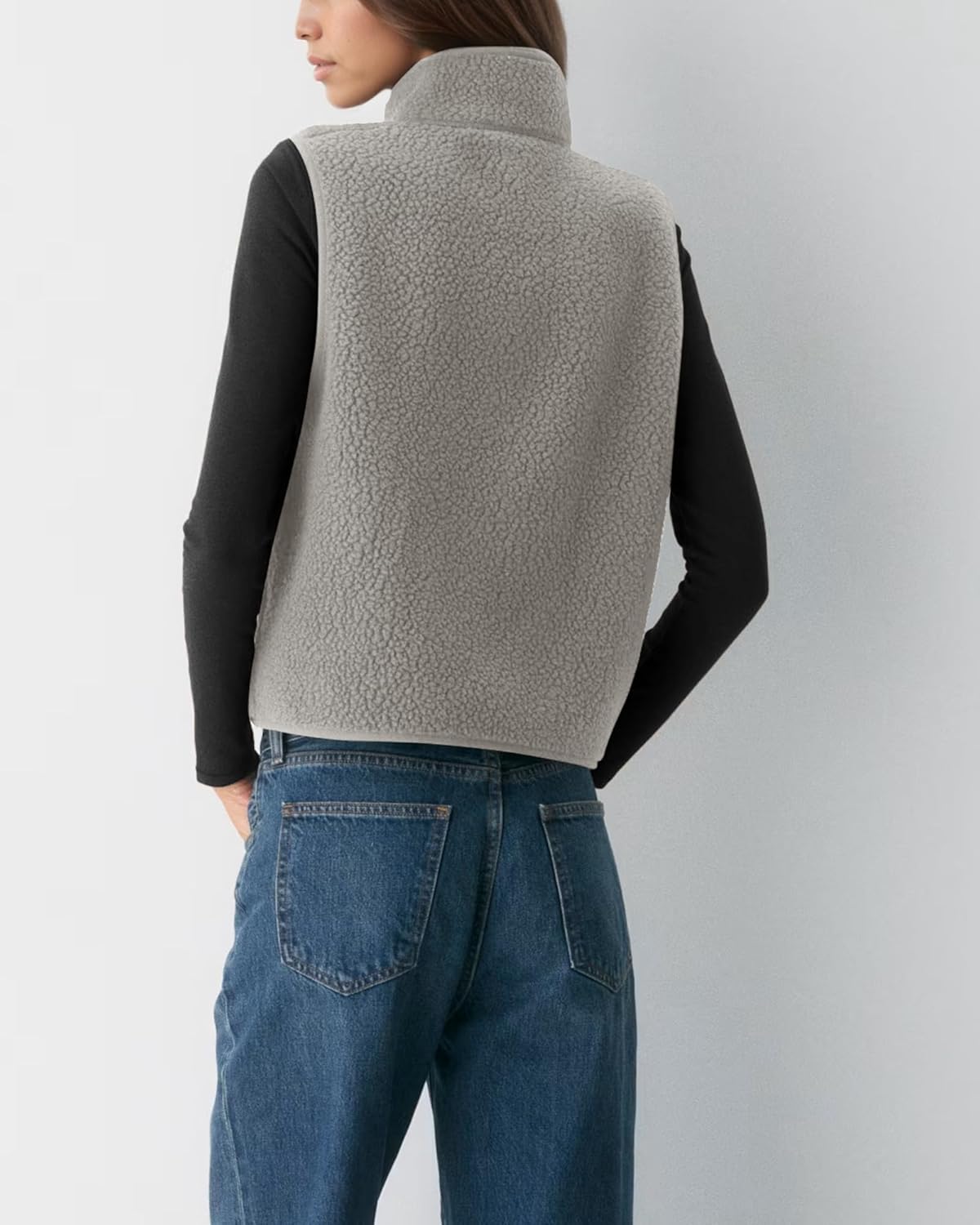 Gacaky Womens Sleeveless Cropped Fleece Vest Warm Sherpa Casual Zip Vest Fall Winter Lightweight Cozy Outerwear with Pockets - Image 5