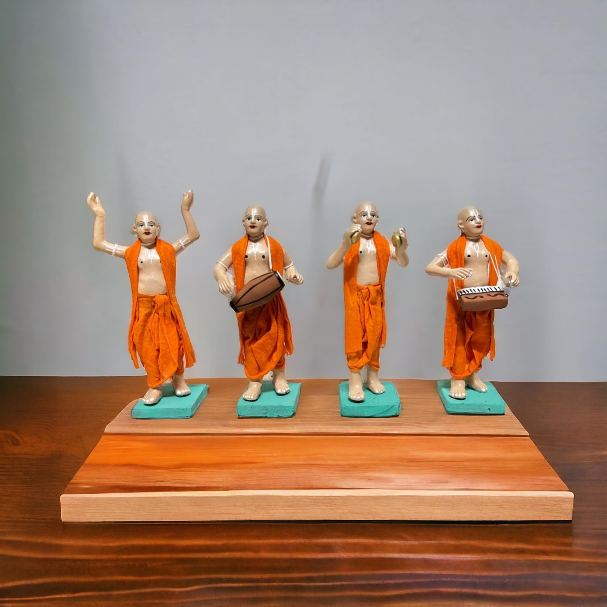 Handmade Clay Doll Human Working Figure for Gift & Décor, Iscon Singer & Dancer Human Figure Miniature Idol, Housewarming Gifting, Table Décor