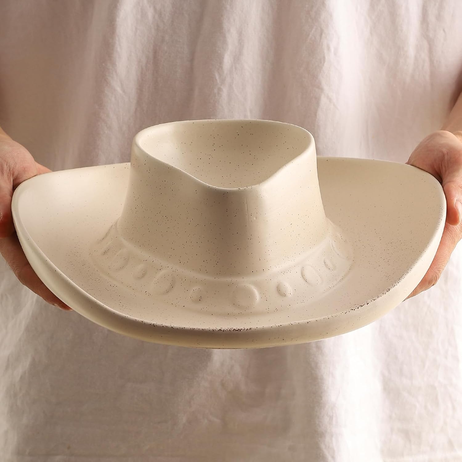 Chip and Dip Serving Set Bowl Cowboy Hat Chips and Salsa Serving Dish.10.6 x 11.6 x 3.5 in