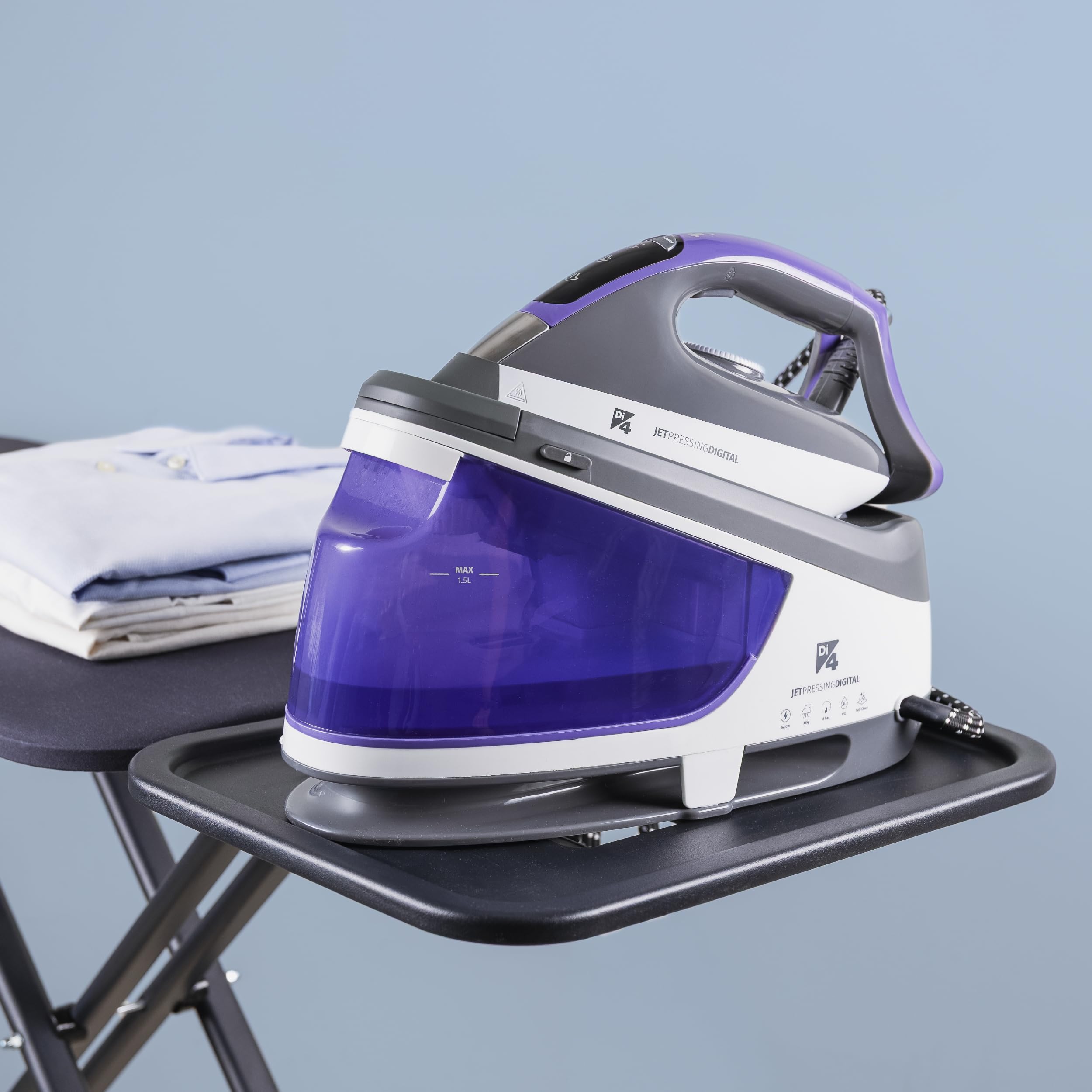 Di4 Centrale vapeur Jet Pressing Digital, Puissance 2600W, 8 Bars, Coup de vapeur 345g, Réservoir amovible XL 1,5L, Semelle céramique, Repassage vertical, Prête en 1 min, Écran LED, Autonettoyage