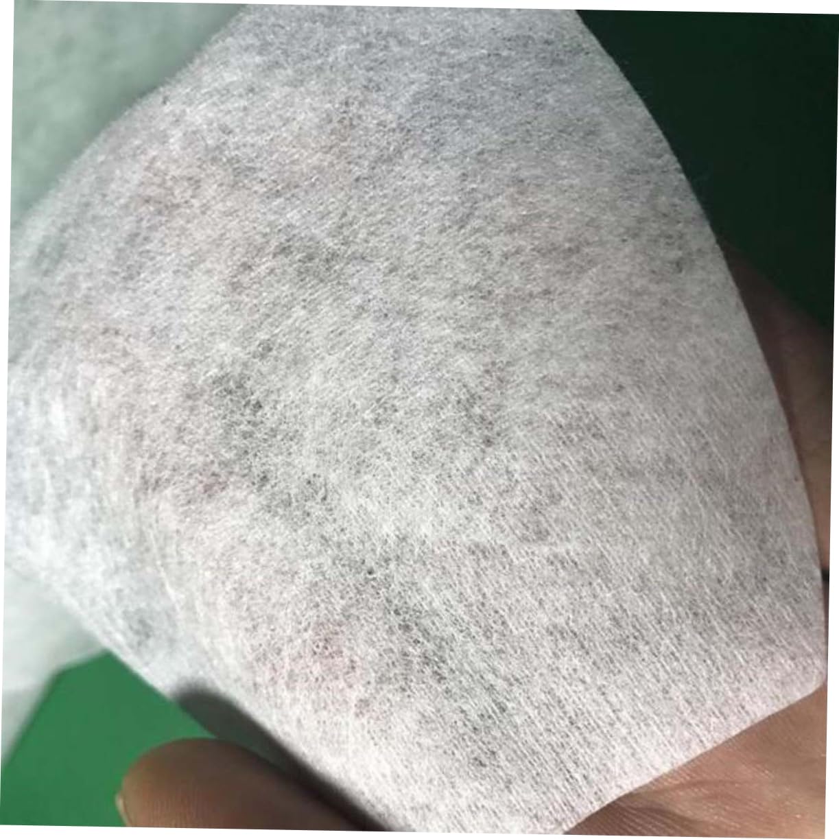 Healeved 100Pcs Disposable Nonwoven Headrest Covers for Massage Chairs Comfortable Absorbent for Spa the Go Use