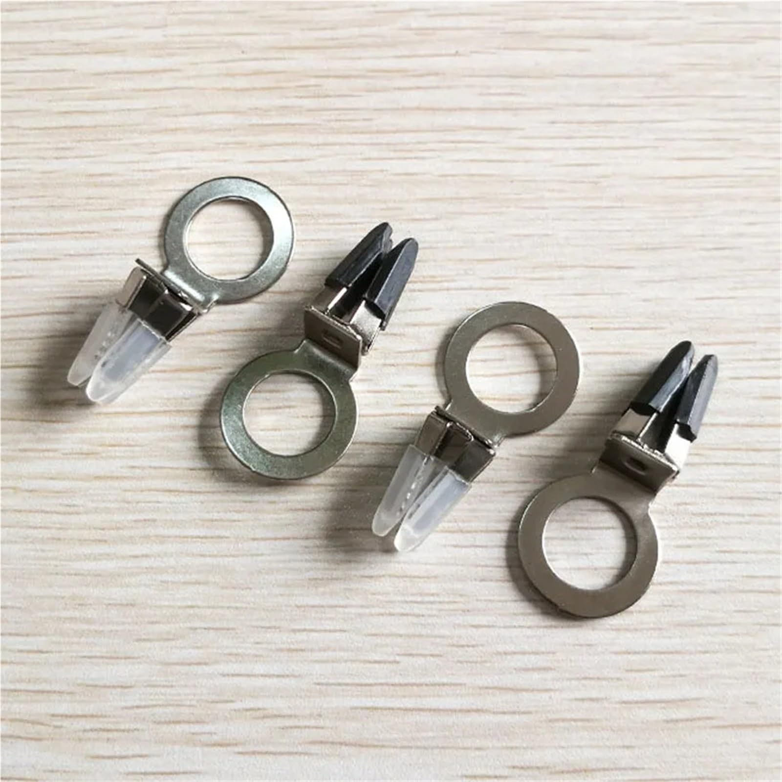 Clip per bocchetta dell'aria dell'auto, 50 pezzi, clip per profumo, in acciaio inox, bianco, per prese d'aria e profumo, colore: bianco