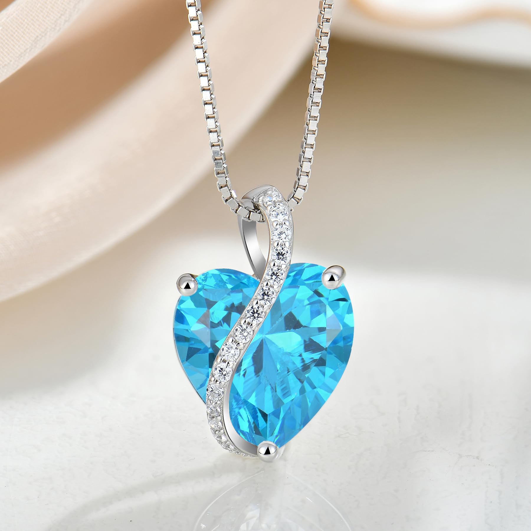 YL Collar Corazón Plata de Ley 925 con 12 piedras de Nacimiento Circonita Colgante para Mujer