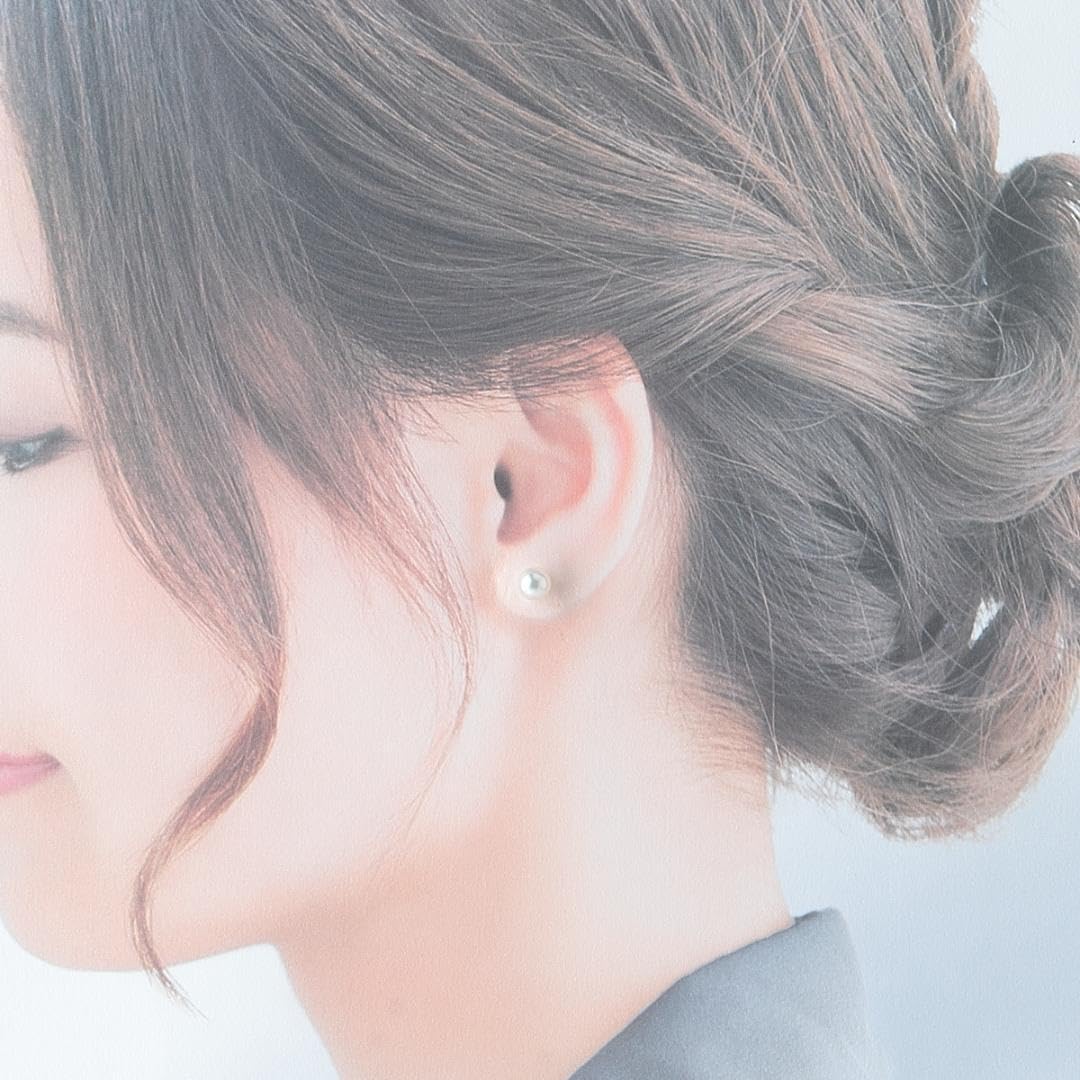 ete ツイスト ピアス 希少⭐️ete エテ ツイストピアス 縦巻き