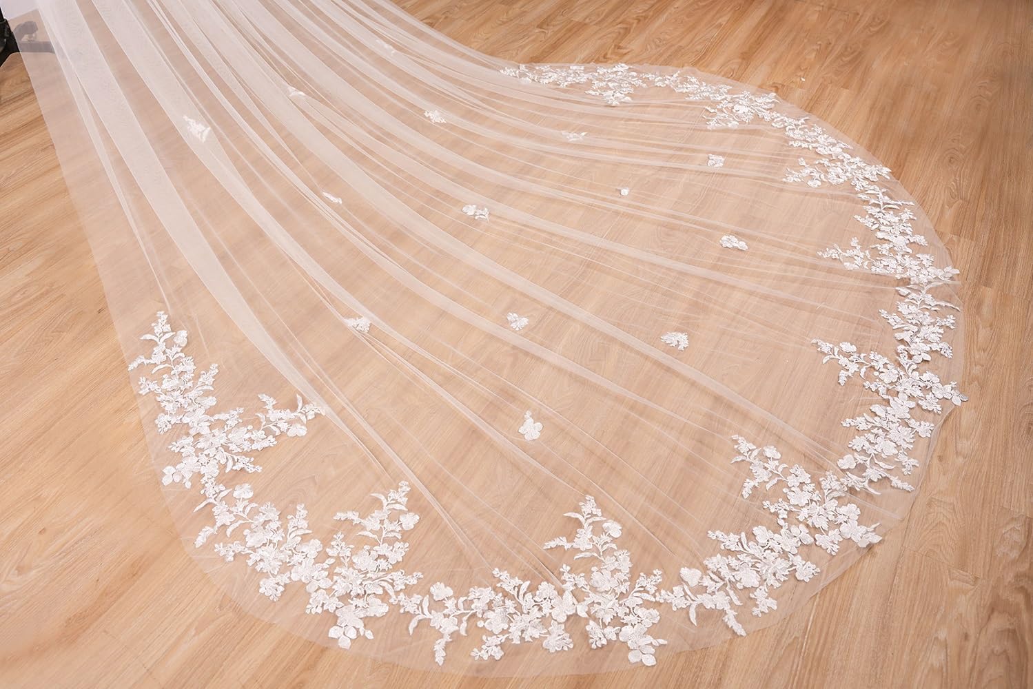 1 Tier Floral Lace Wedding Bridal Veil For Bride