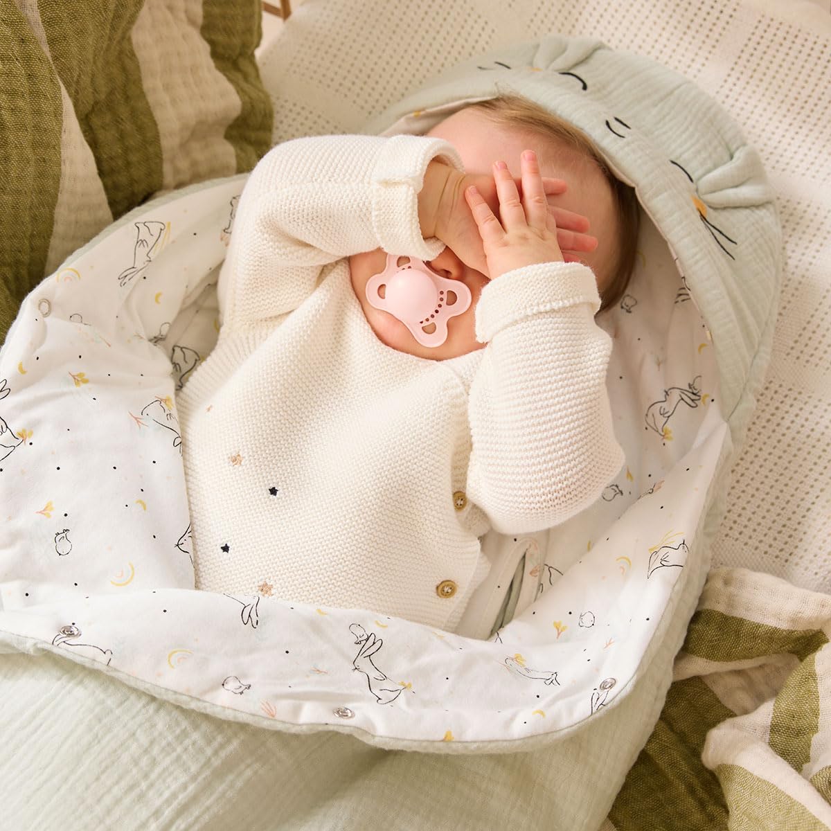 Petit Béguin - Nid d'ange en gaze de coton Hello Baby