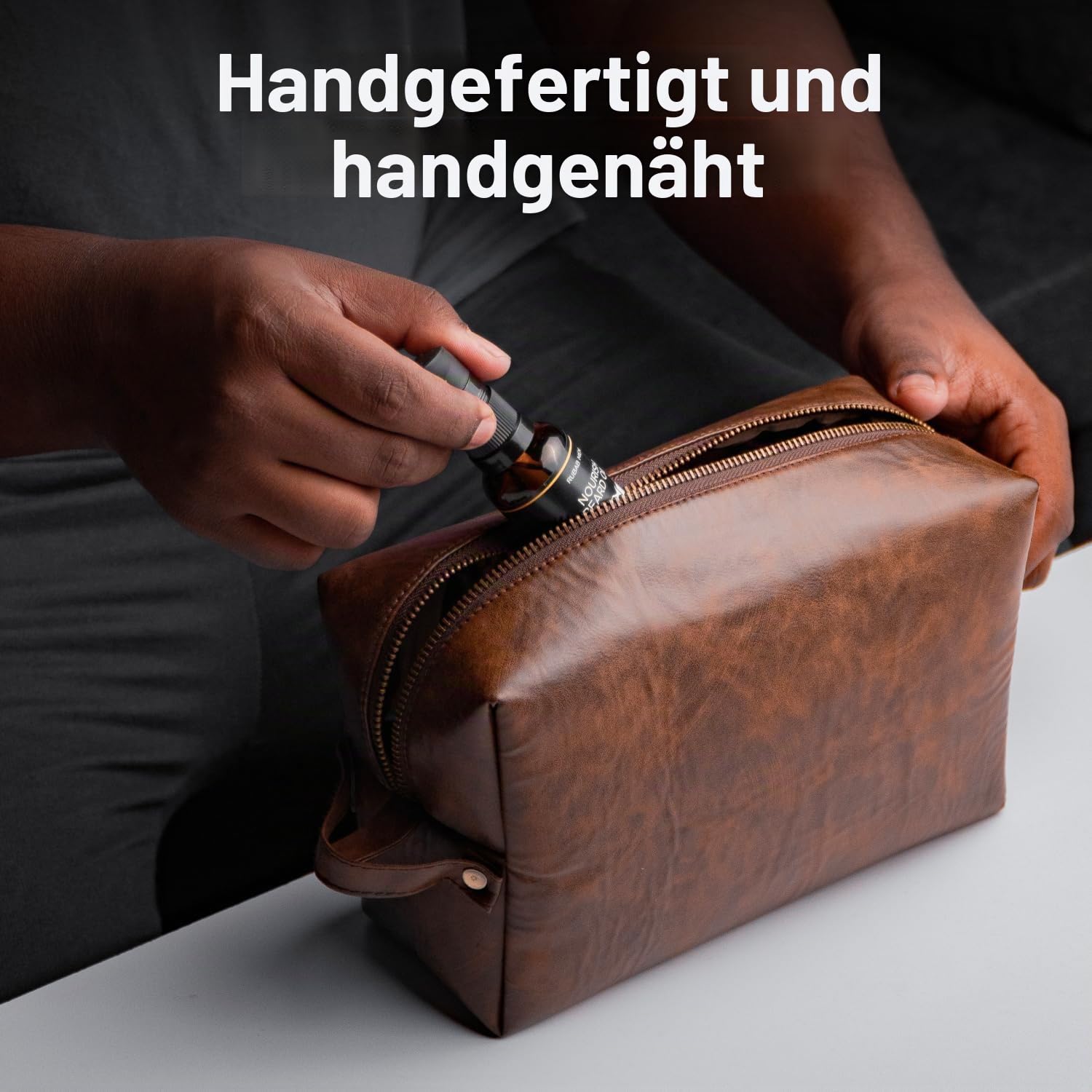RUBAB Men Premium Kulturbeutel aus veganem Leder für Herren, Rasierset-Tasche & Pflege-Reisetasche für Herren, wasserdichtes Futter, Hellbraun, Pack-It Smart Edition, braun, Pack It Smart