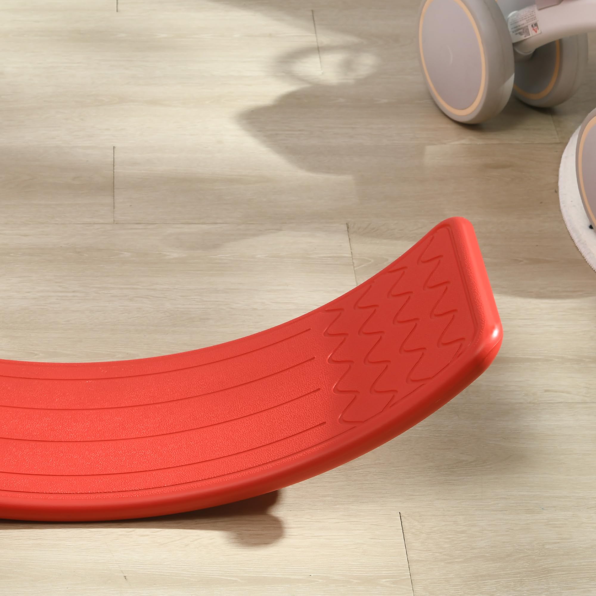 ZONEKIZ Balance Board Kinder Wackelbrett, Trittstein, Montessori Spielzeug für Kinder, Kinderzimmer Spielzeug, für Alter 3-6 Jahre, 82 x 27,5 x 19,5cm - Rot