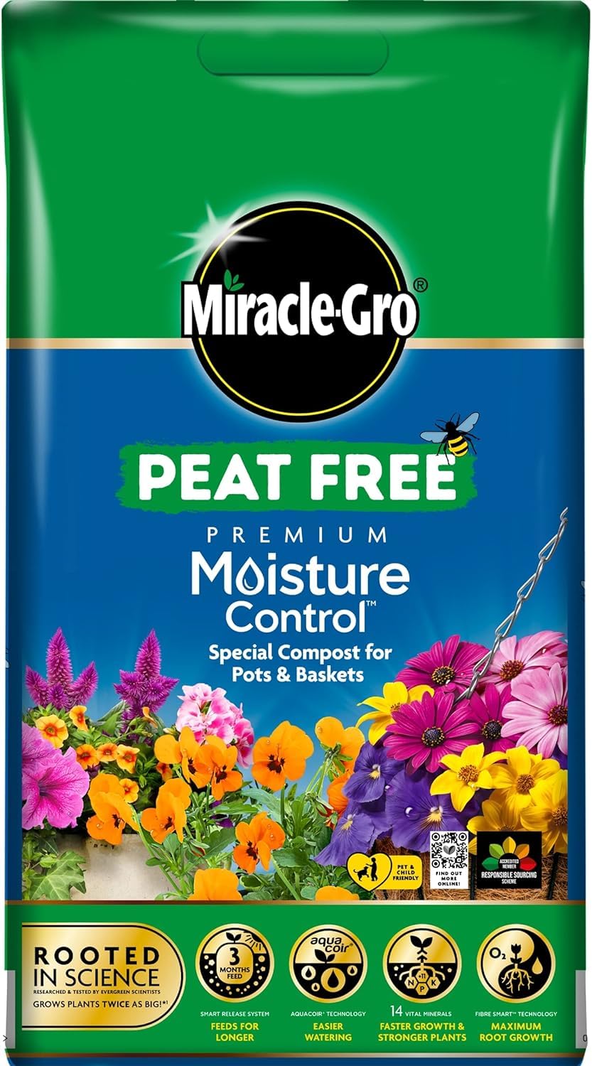 Miracle Gro Premium Compost 10L | Peat Free Multi Purpose Fertilisers | Indoor and Outdoor Gardening Soils | Suitable for Small and Large Plants (Moisture Control)