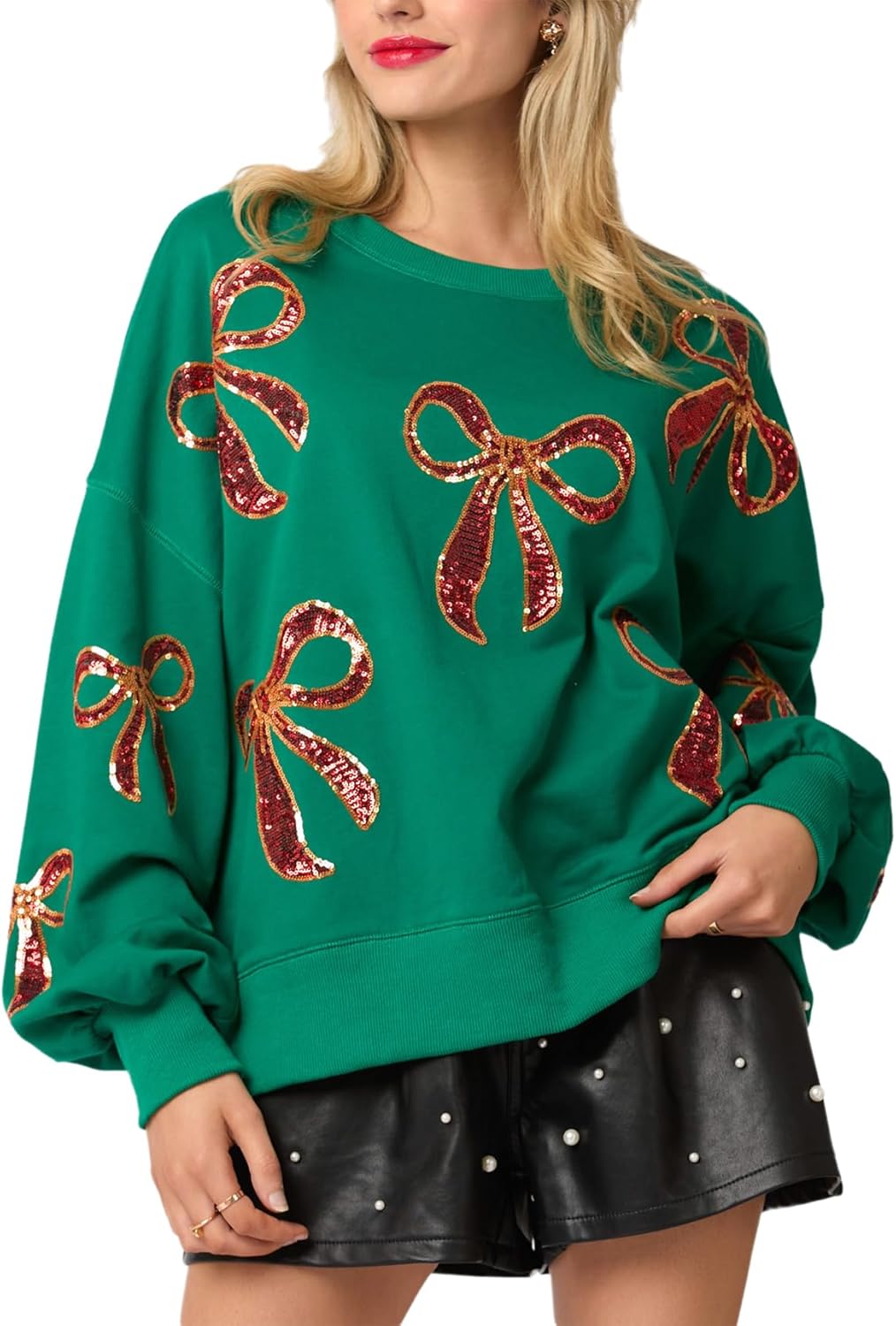 cffvdiz Christmas Sweatshirts Women Sequin Cute Bow Candy Santa Graphic Oversized Long Sleeve Crewneck Xmas Pullover Tops