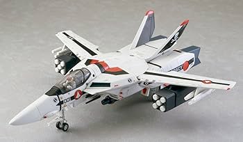 ♪超時空要塞マクロス 1/48 完全変形版 VF-1S 25周年記念モデル＊同梱不可 Amazon.co.jp: 超時空要塞マクロス 1/48 完全変形版 VF-1S 25