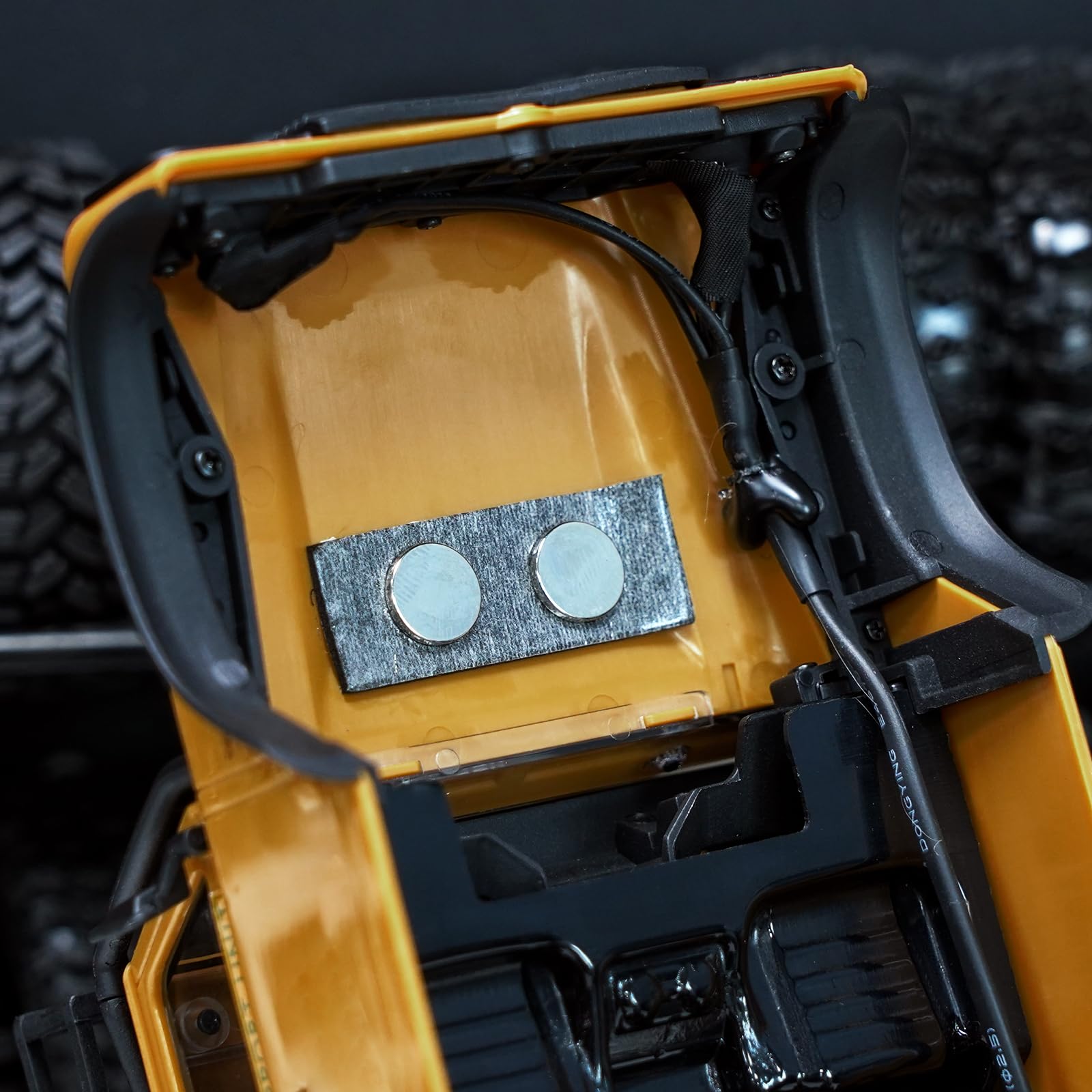Support Magnétique INJORA Pour Carrosserie De RC Crawler – Invisible, En Aluminium, Compatible FMS FCX24M, Poids 5g