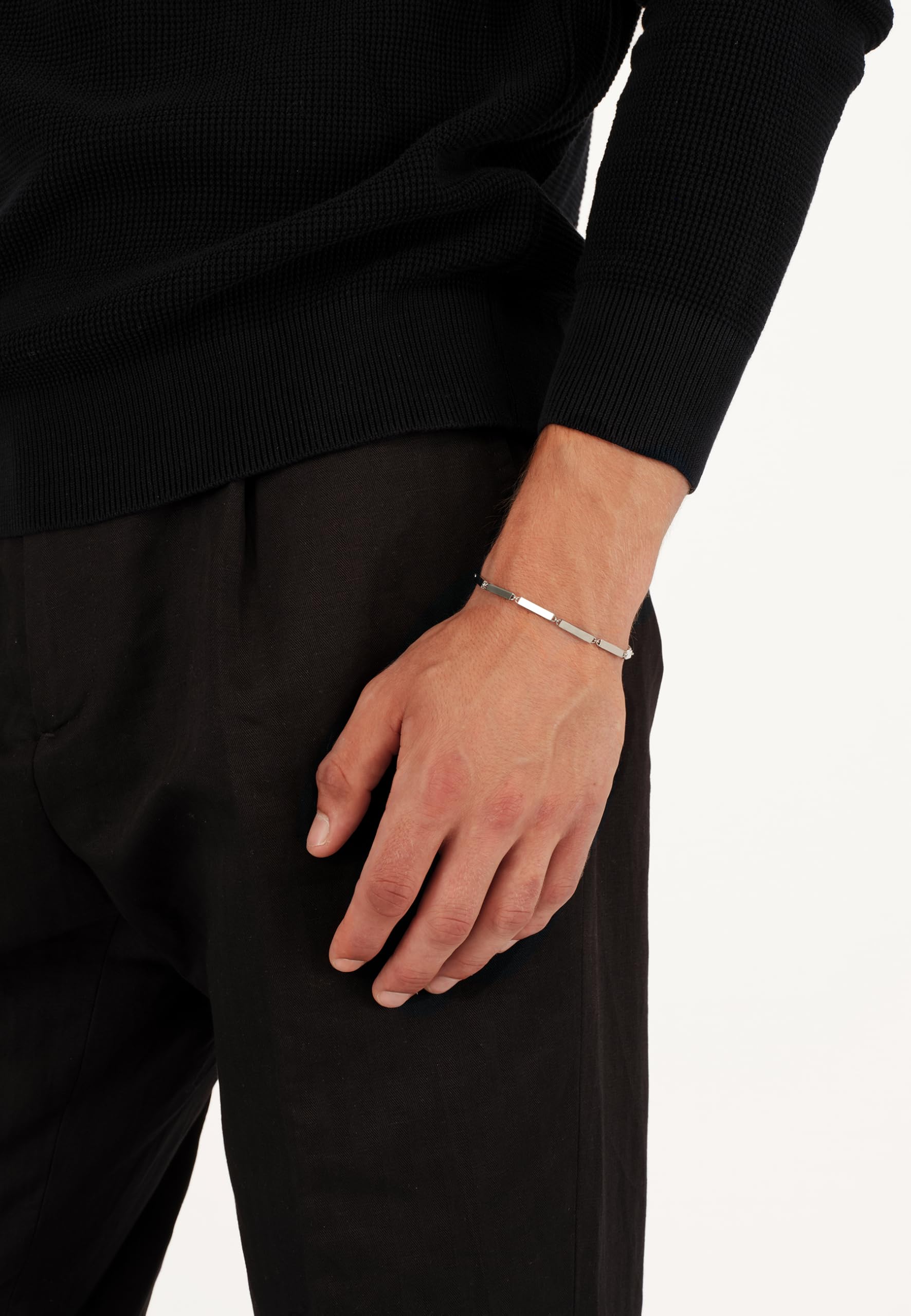Breil, Collezione Edge of Light, Bracciale Uomo in Acciaio Lucido con Maglie Rettangolari, Chiusura a Moschettone, Lunghezza Regolabile Fino a 22 cm