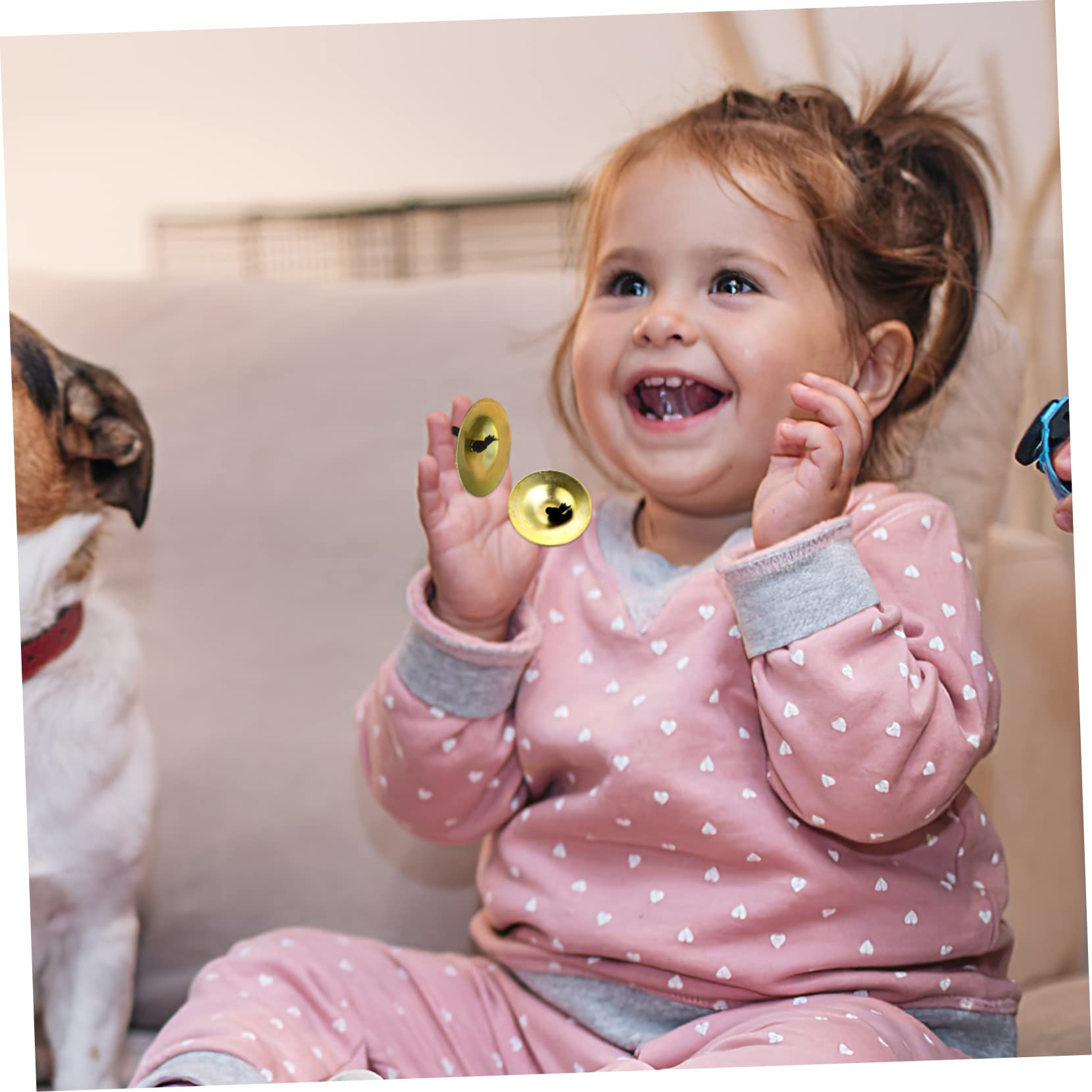 SUPVOX Finger Cymbals Set 2 Pairs Mini Boys and Girls Brass Cymbals for Music Education Dance Parties