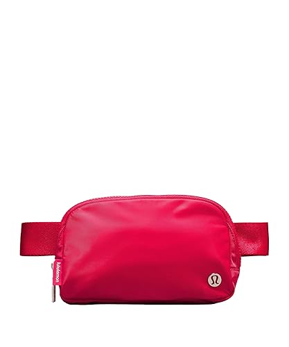 Athletica Everywhere Belt Bag Lipgloss