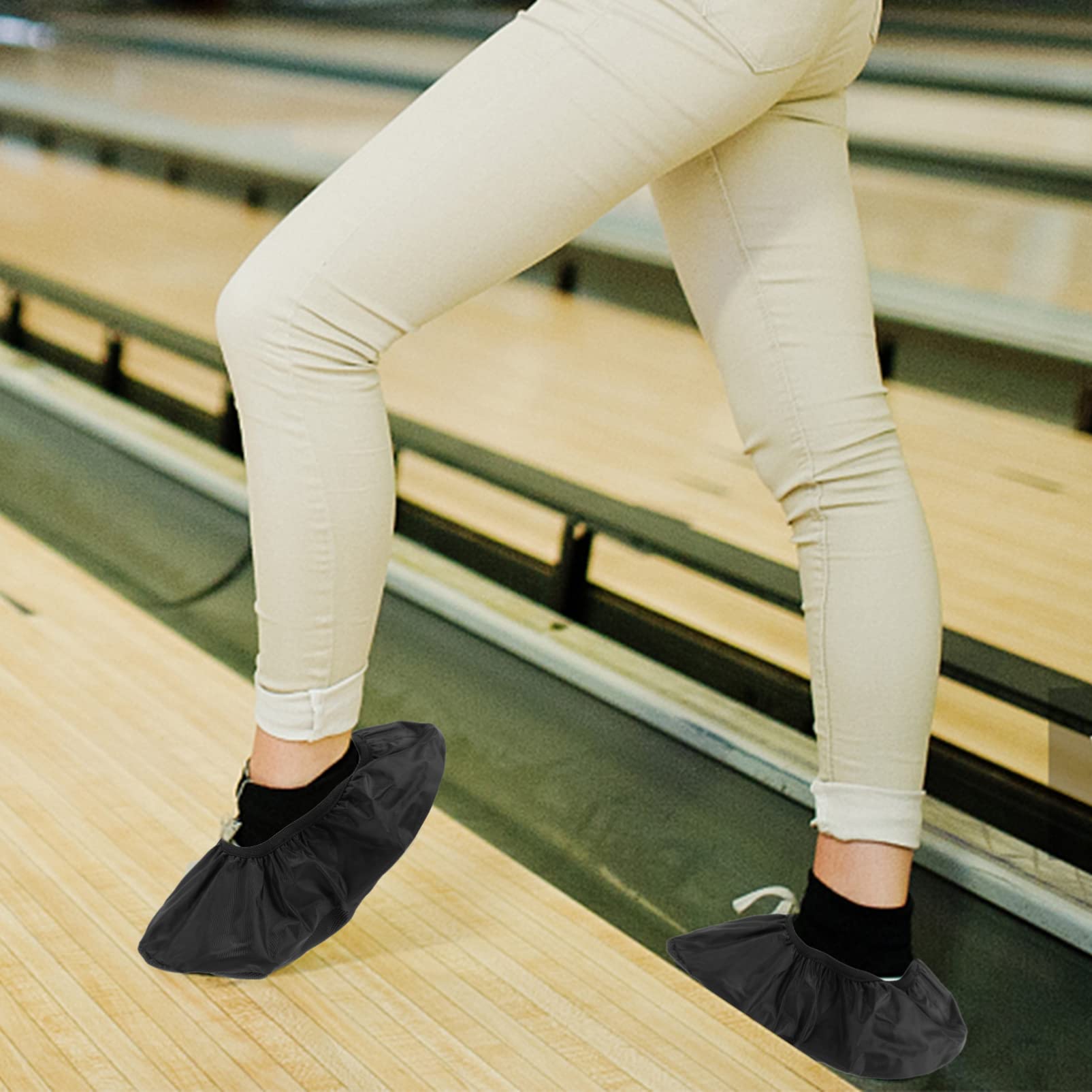 BESPORTBLE 2pcs Outdoor Bowling Shoe Covers Non-slip Design for Men Women Durable and Portable Sneaker Protectors for Bowling Sports Keeping Shoes Clean