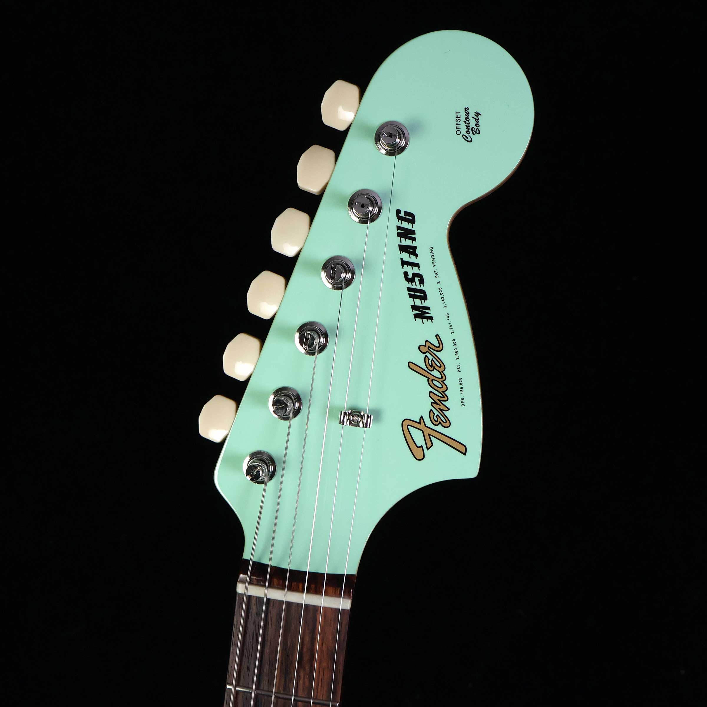 Amazon | Fender Made in Japan Traditional 60s Mustang Rosewood