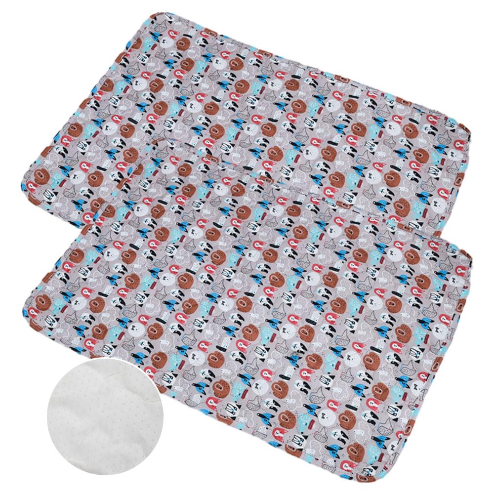 Mateju 2 Pieces Reusable Pee Pads for Dogs, Washable Puppy Training Pad Pets Dogs Cats Non-Slip Mat Super Absorbent Leak Proof Food Bowl Mats for Travel Training Pad Indoor (45x60CM,Animal)