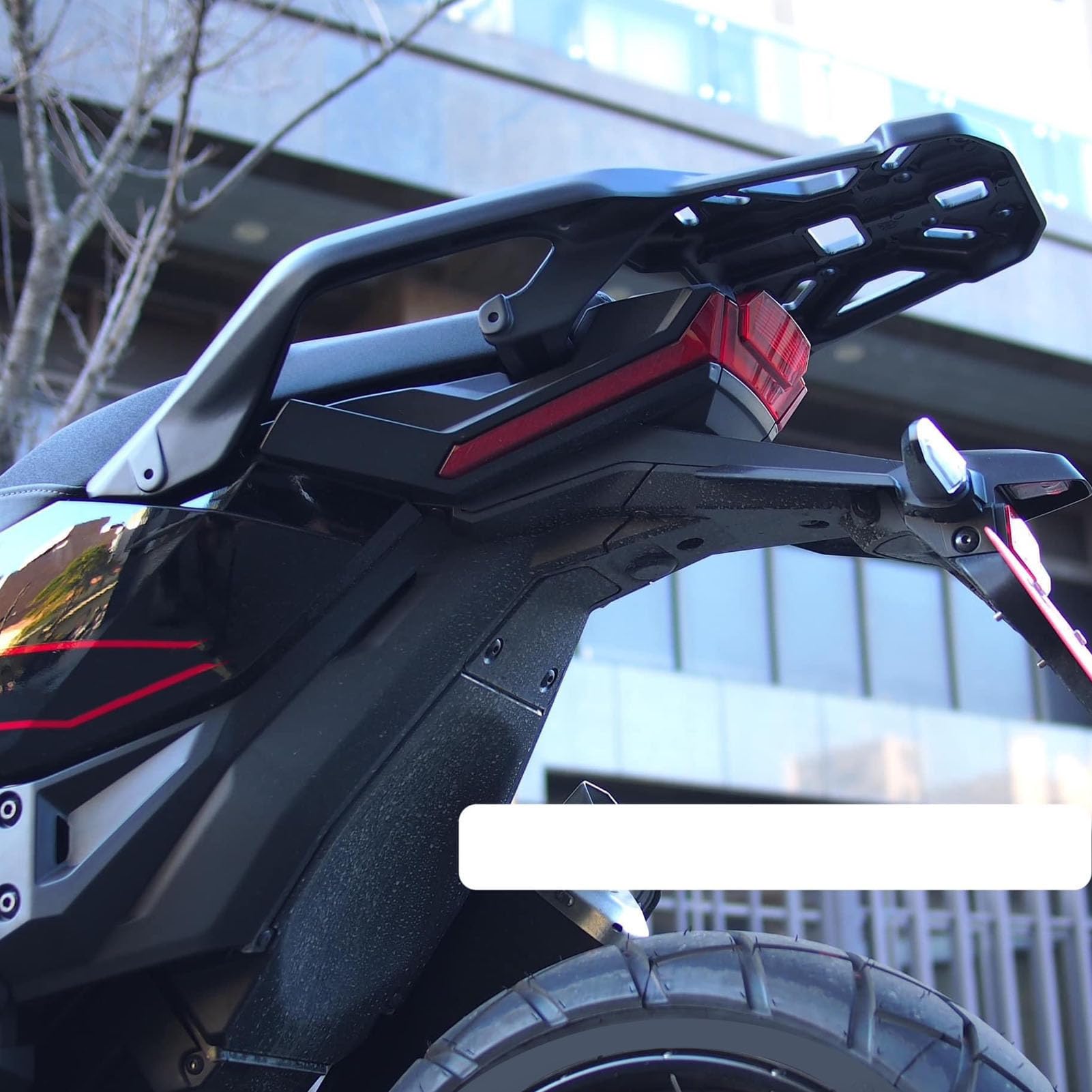Alomejor Portaequipajes Trasero para Motocicleta Portaequipajes Trasero de Aleación de Aluminio Estante Plano con Acabado Arenado de Alta Capacidad para Viajes Diarios para XADV750 NSS750 2021 2024