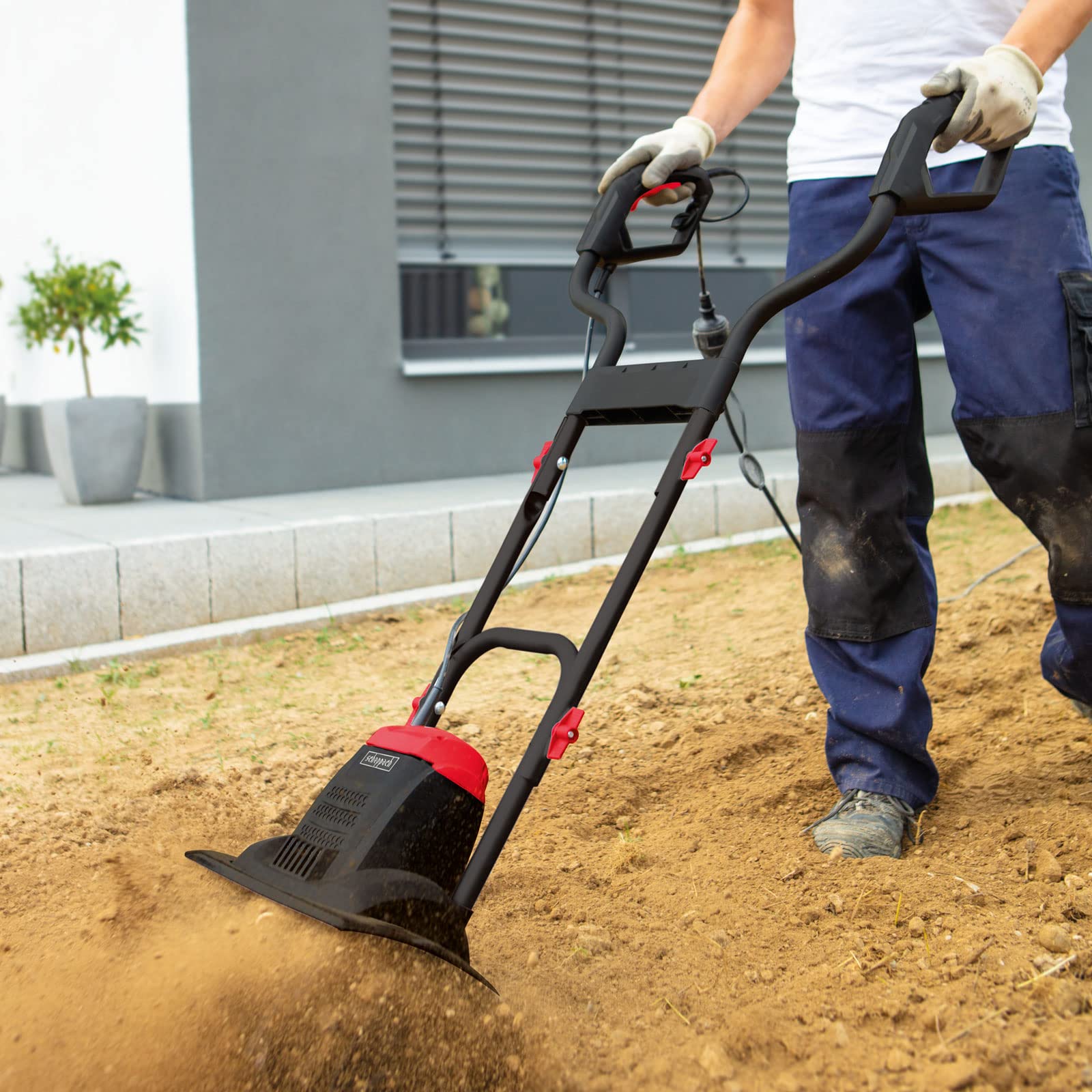 Scheppach Motorhacke MTE380 Gartenfräse | Arbeitsbreite 360mm | 1050W Leistung | Hacken-Ø 205mm | Arbeitstiefe 220mm | mit Sofort-Start & Schutzschalter | klappbarer Handgriff | 16 Stahlblech Messer