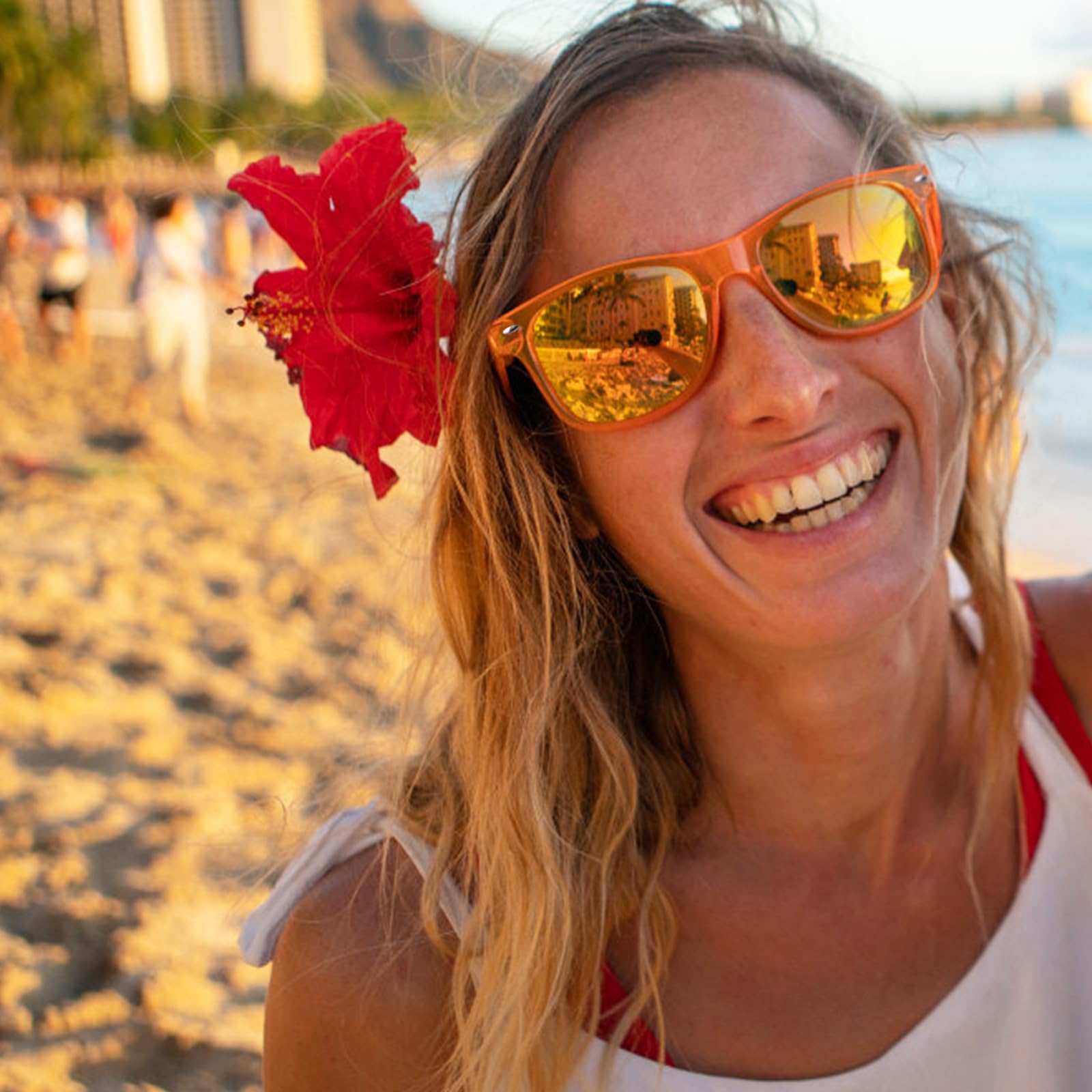 SUNOVELTIES 10 sztuk kolorowych okularów przeciwsłonecznych przezroczysta neonowa oprawka lustrzane soczewki luzem okulary imprezowe klasyczne okulary urodzinowe plaża basen unisex dorośli