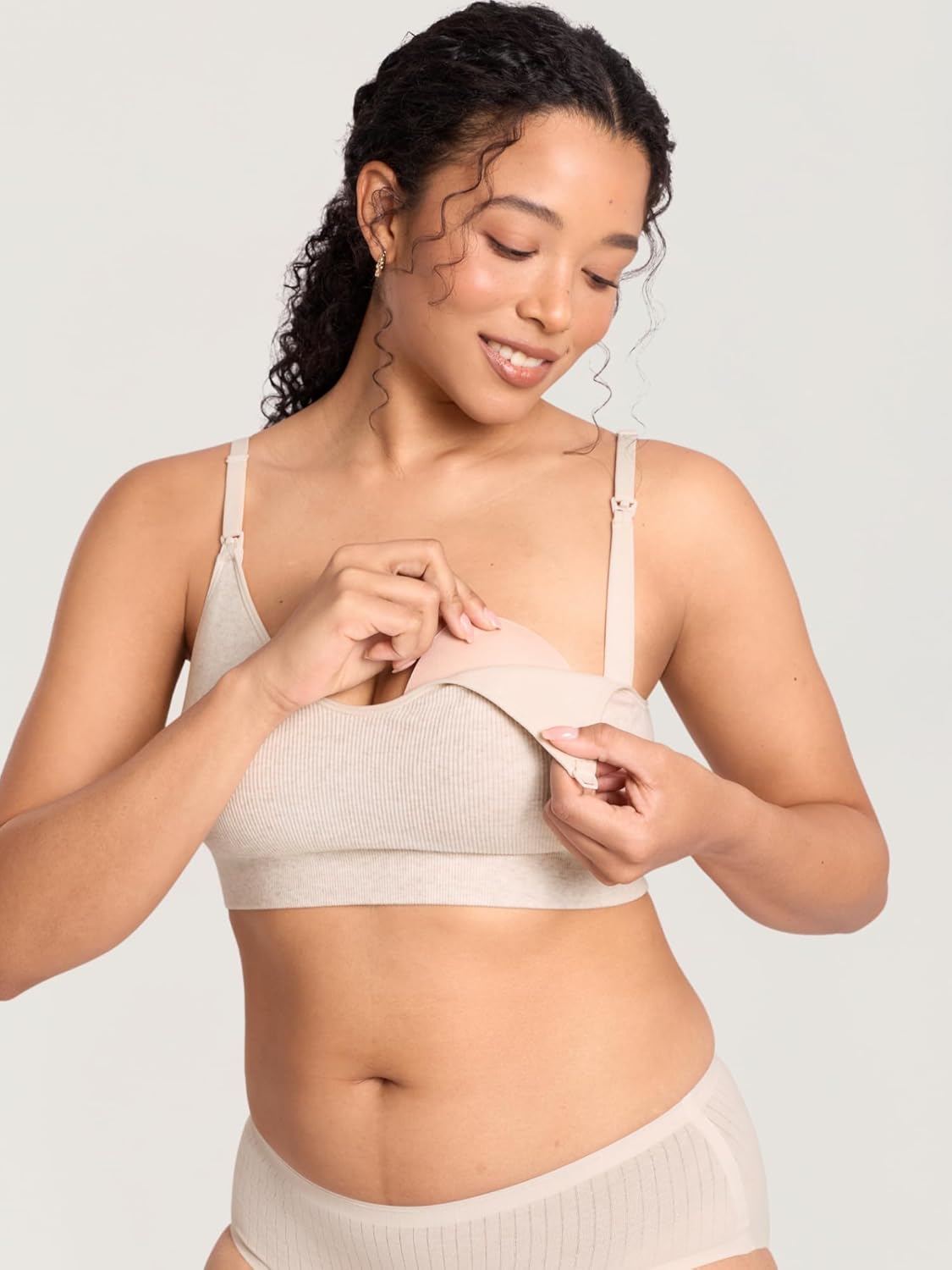 MOMANDA Ribbed Nursing Sleep Bras Padded for Breastfeeding Seamless Soft Bralettes Wireless