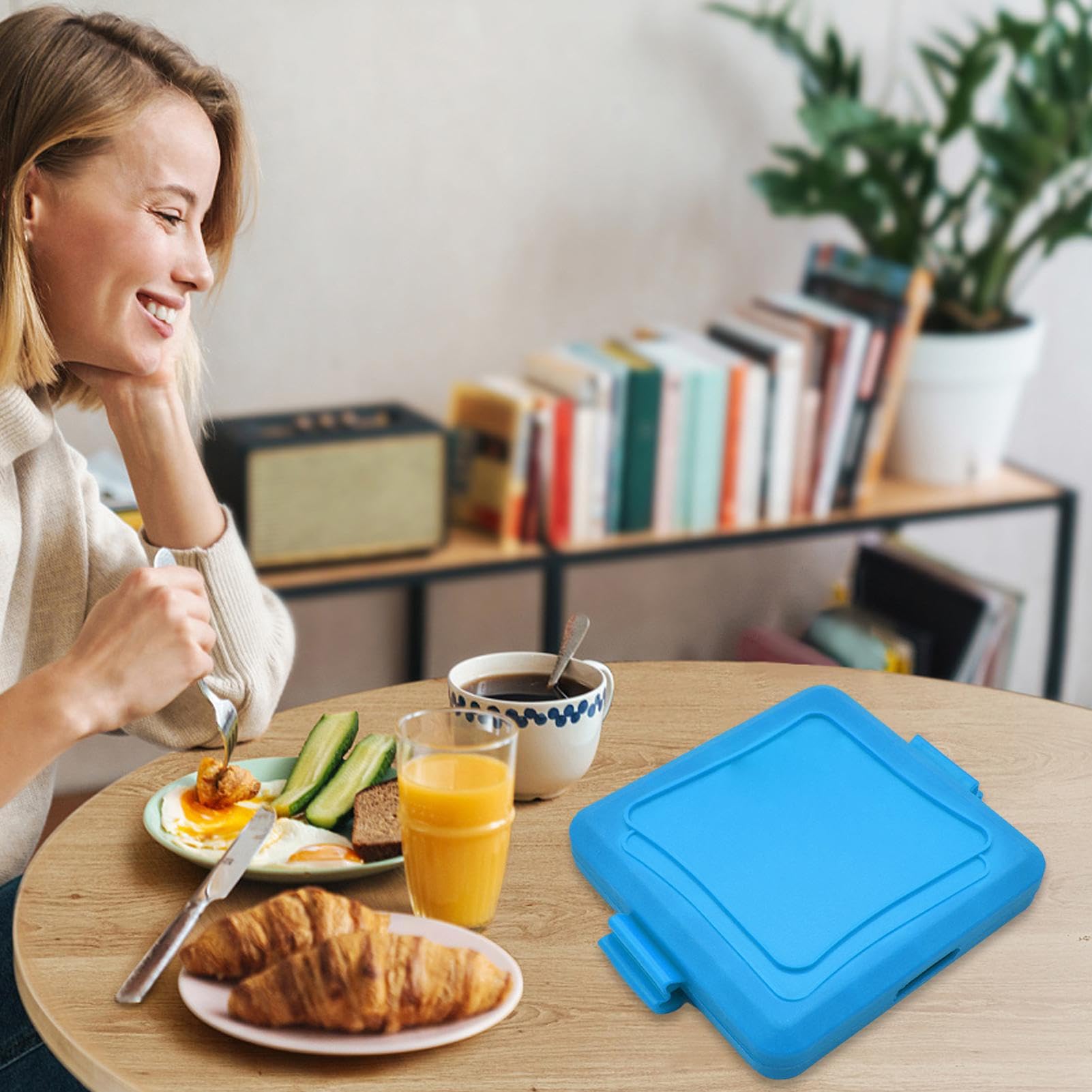 Brentwood Appliances TS-240W Sandwich Maker Grill - White by Brentwood Appliance Inc