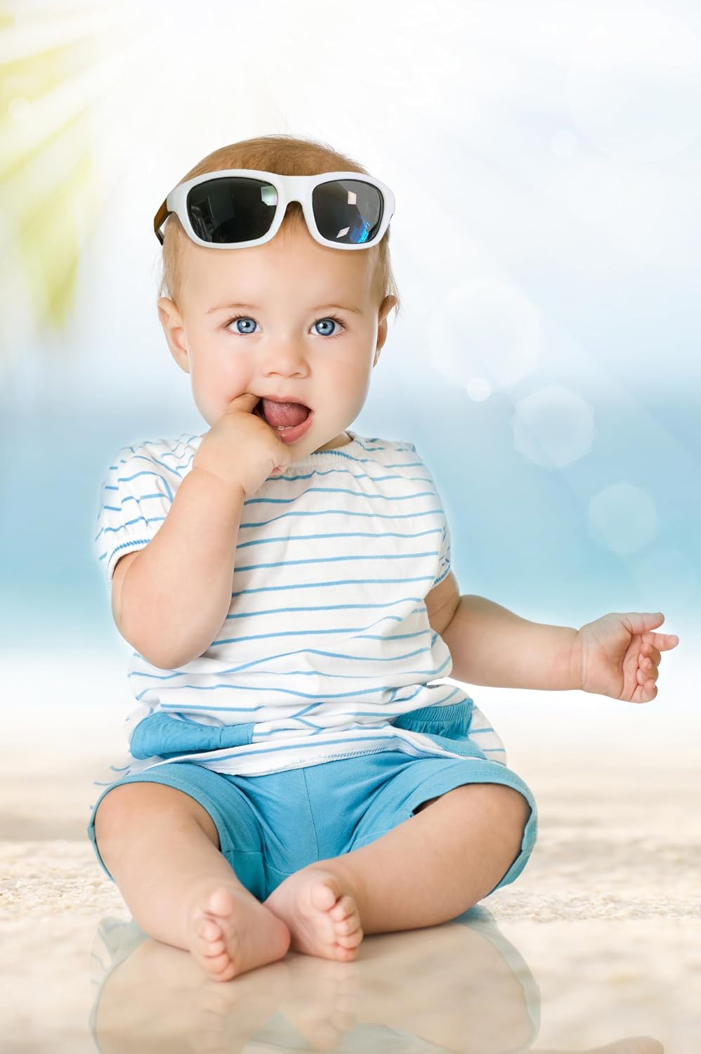 Kushies Kid Size Dupont Rubber Sunglasses with Polycarbonate Lenses (Newborn, White)