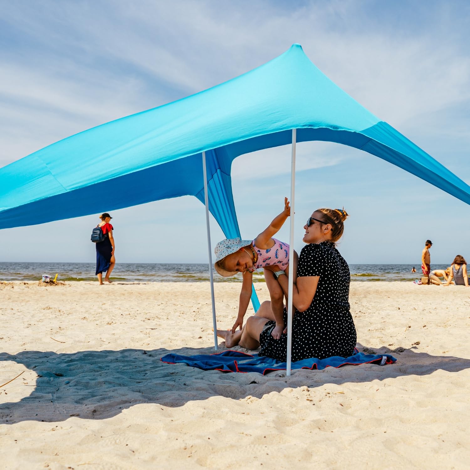 Namiot plażowy FIT2 z tkaniną UPF 50+, szybkoschnący i wodoodporny, łatwy montaż, w zestawie torba, niebieski