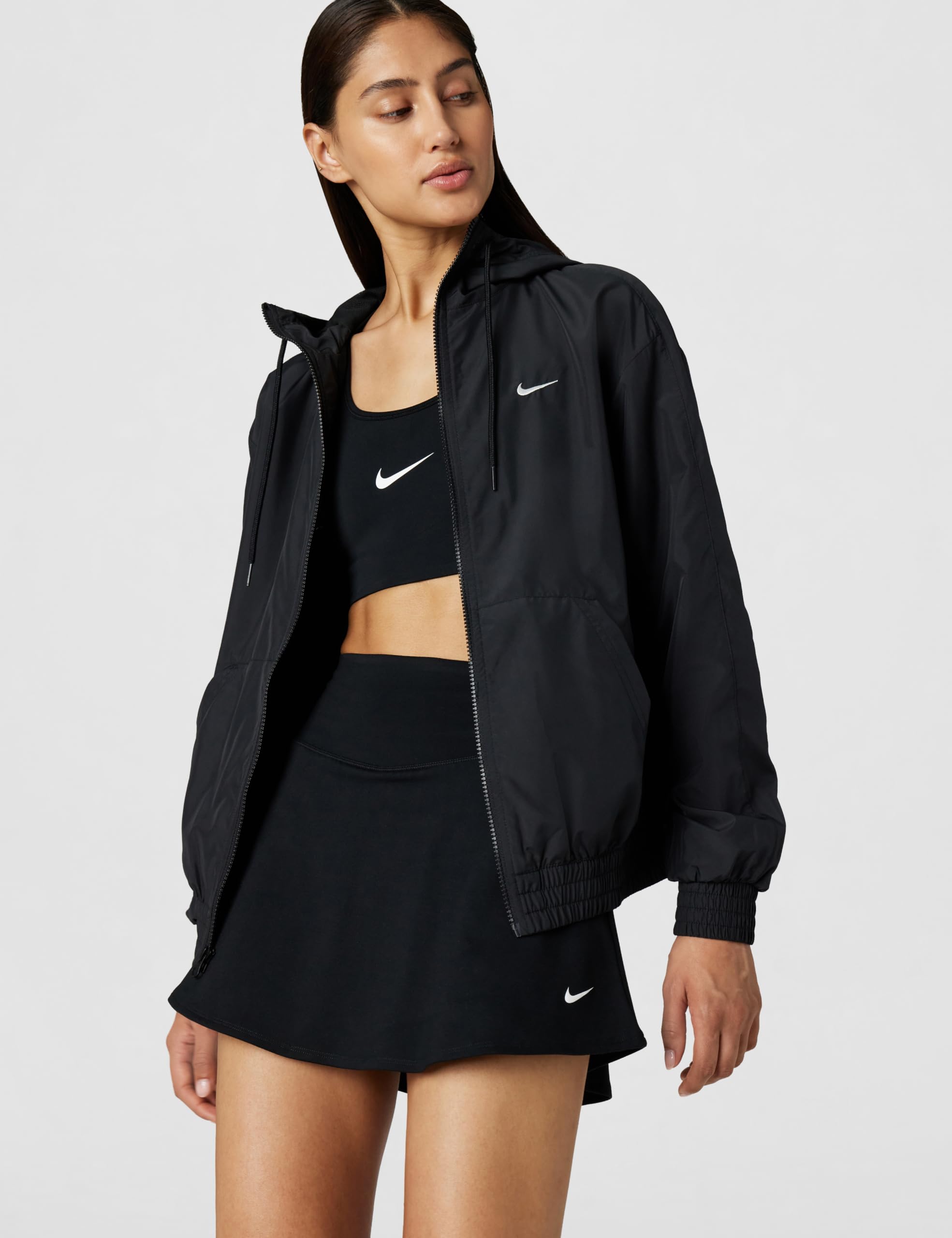 NIKE Giacca Nike Sportswear Classic Wovens Con Cappuccio Ampio E Protezione Uv Da Donna Giacca con cappuccio Donna (Pacco da 1)