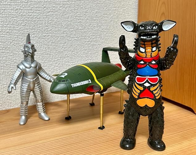 Amazon.co.jp: ウルトラ怪獣シリーズ 19 ギャンゴ ウルトラマン登場