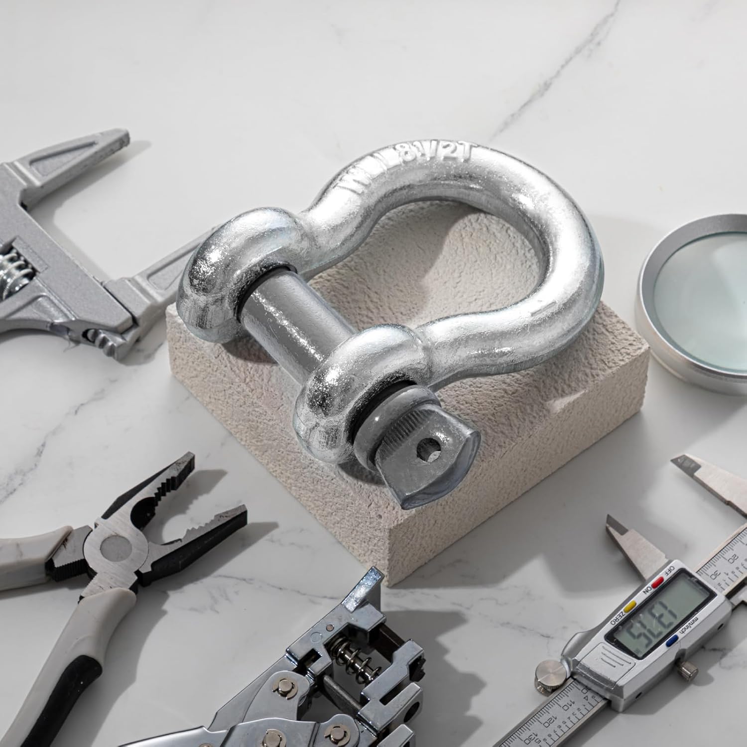 Pelopy 4 Pack 1 Inch Shackles D Ring Heavy Duty Bow Shackle with 1-1/8'' Screw Pin, 8.5 Tons / 18739 Lbs Working Load Limit for Towing Rigging Lifting Moving Winch Recovery