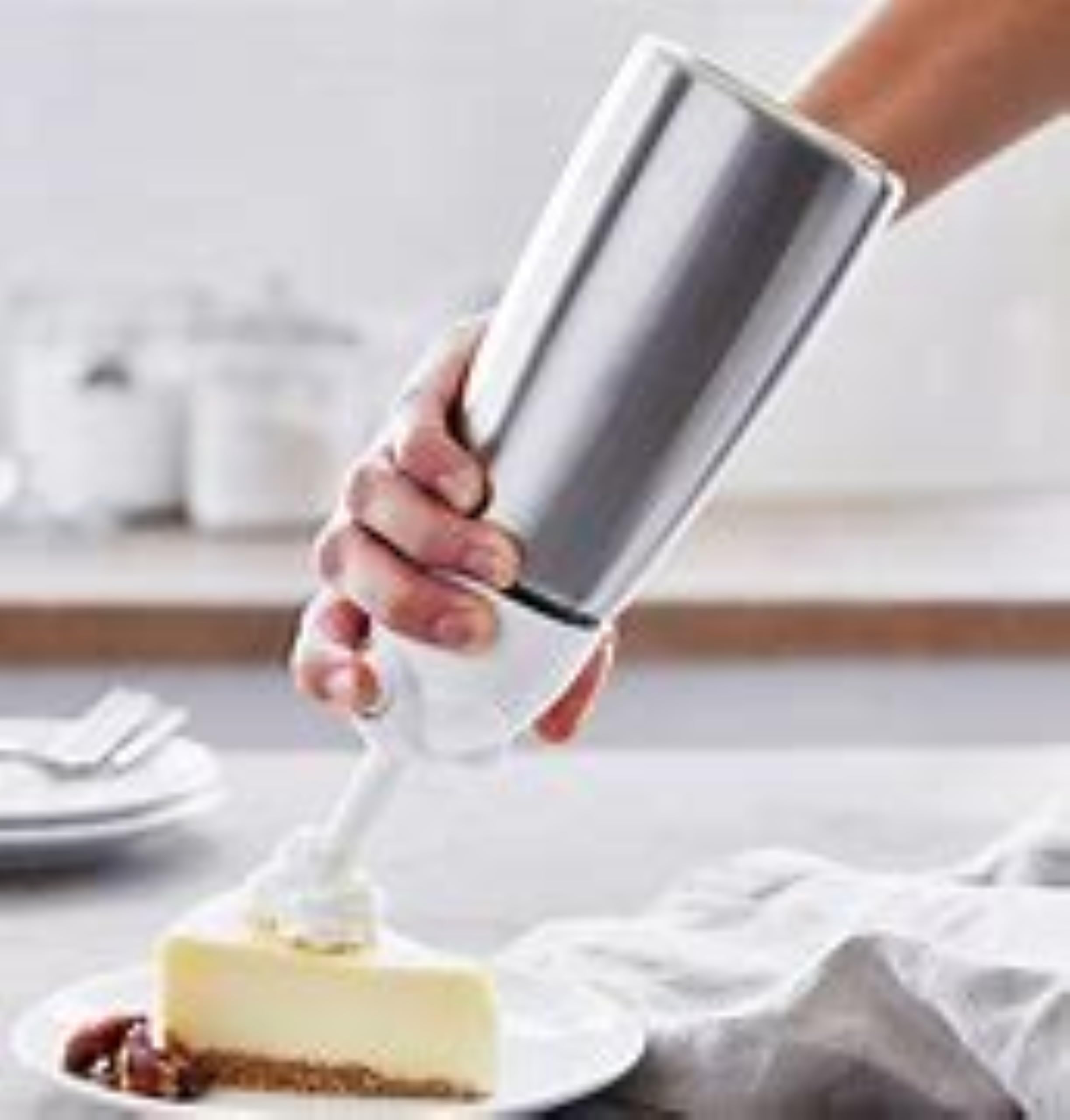 Amazon.com: iSi Easy Whip Plus (1 Pint) - Cream Whipper with 