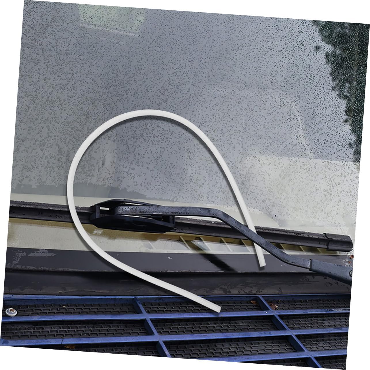 GANAZONO 5PCS Silicone Wiper Blade Refill for Universal Windshield Wipers Frameless Insert Strips Sturdy Automotive Replacement Rubber Strips for Cars