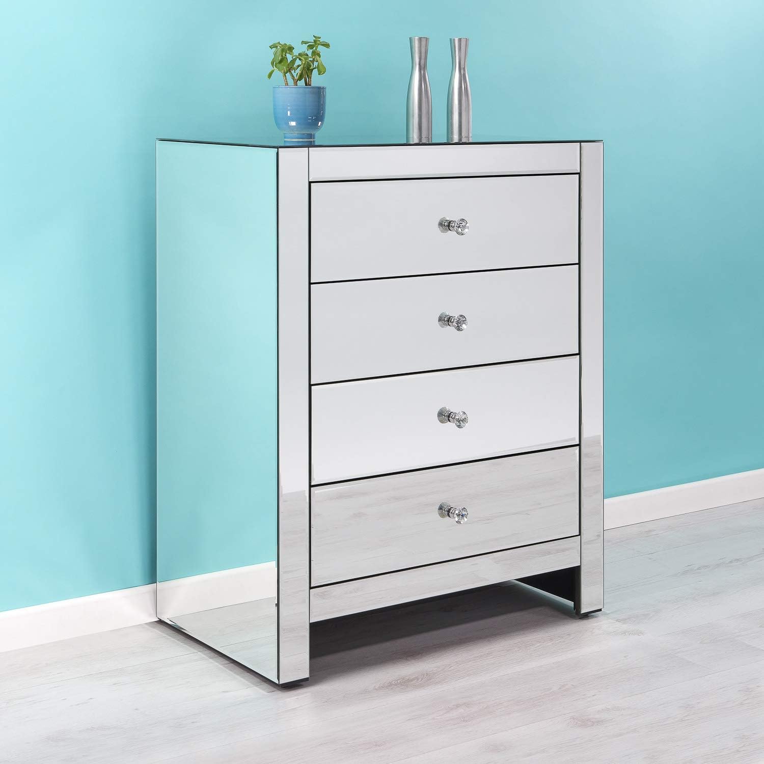 LOD Lifestyle on Demand 4 Drawer Mirrored Chest Drawers - Classic Styling With Beautiful Crystal Effect Handles - Delivered Free Into Any Room In The Home