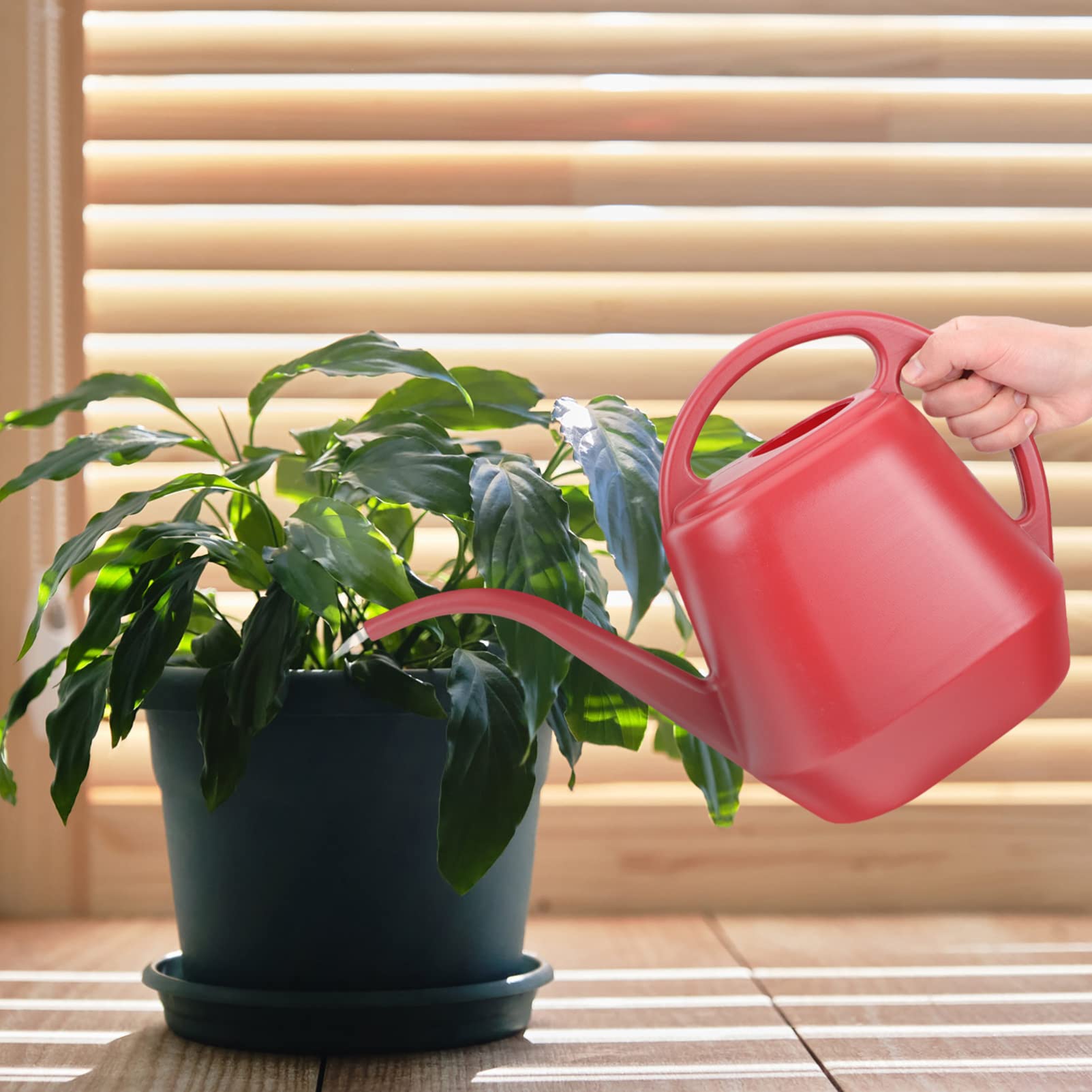 Konewka, Konewka do roślin domowych, długa wylewka, plastikowa butelka ze spryskiwaczem do roślin, wiadro do podlewania ogrodu, doniczka do nawadniania roślin, czajniki do zraszania kwiatów 4L(Dark Re