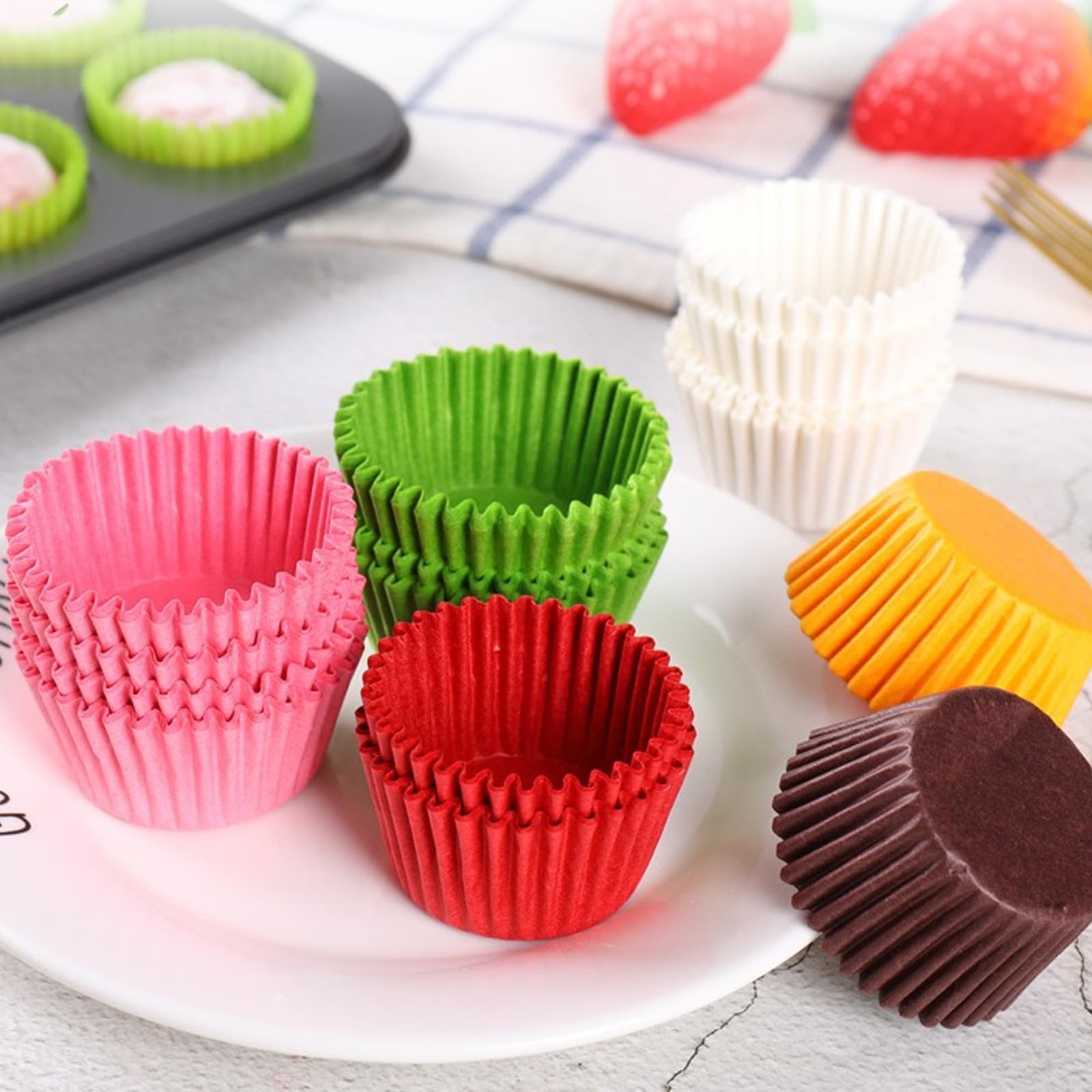 500 Count Mini Cupcake Liners White Muffin Liners Greaseproof No Smell Small Cupcake Wrappers Baking Cups（brown）