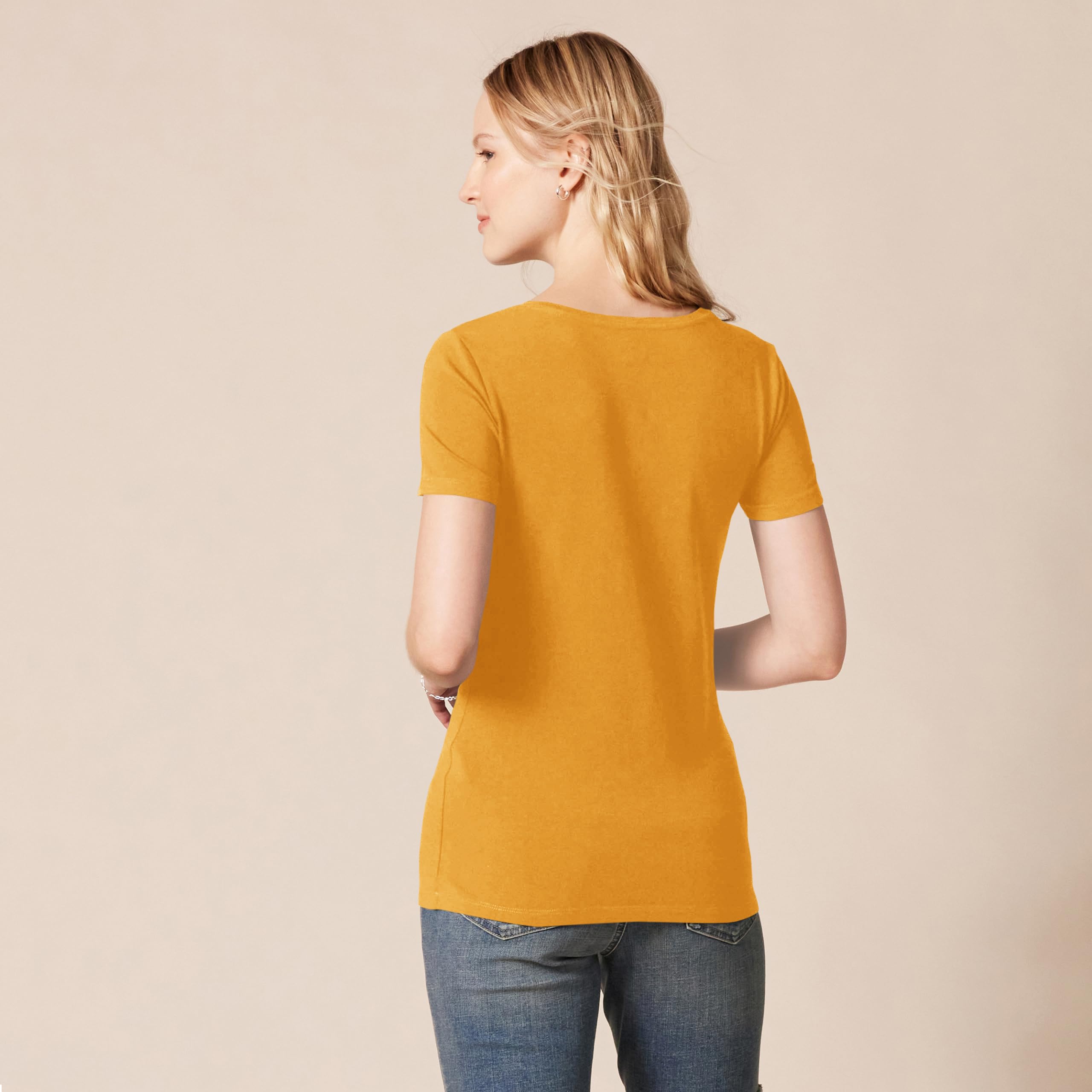 Amazon Essentials Women's Regular-Fit Short-Sleeve T-Shirt (Crewneck and V-Neck Options), Multipacks — view 164
