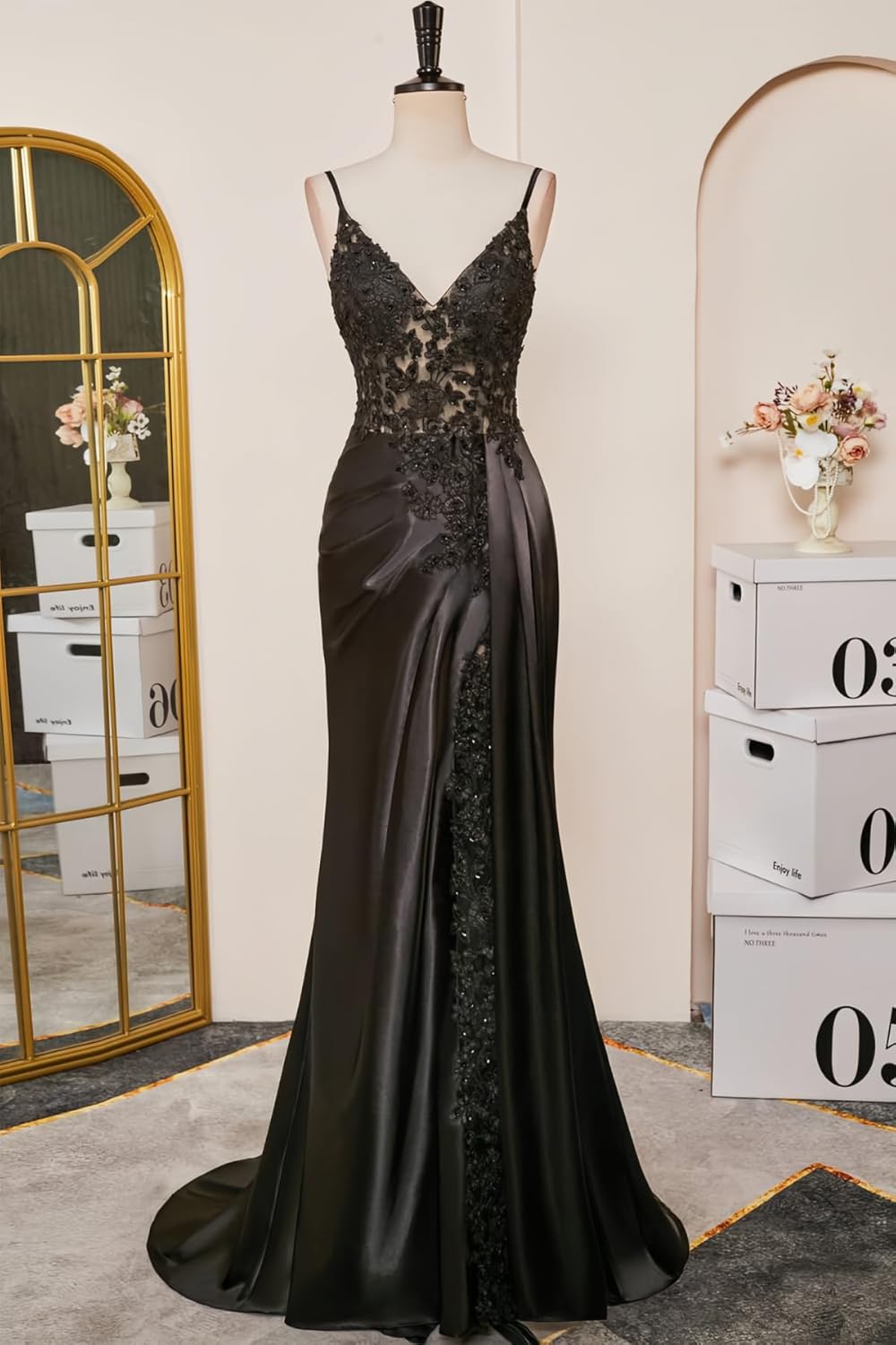 Zeeyecie V-Neck Satin Prom Dresses Lace Applique Spaghetti Straps Mermaid Beaded Evening Formal Ball Gowns with Slit