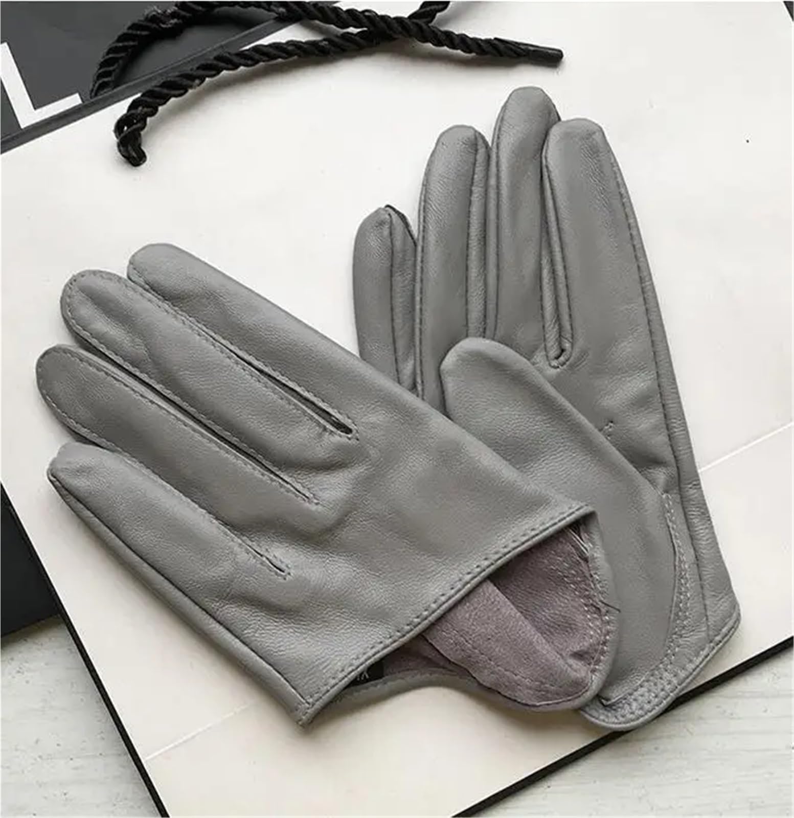 Guanti da guida corti a mezzo palmo bianchi da donna S/M/L